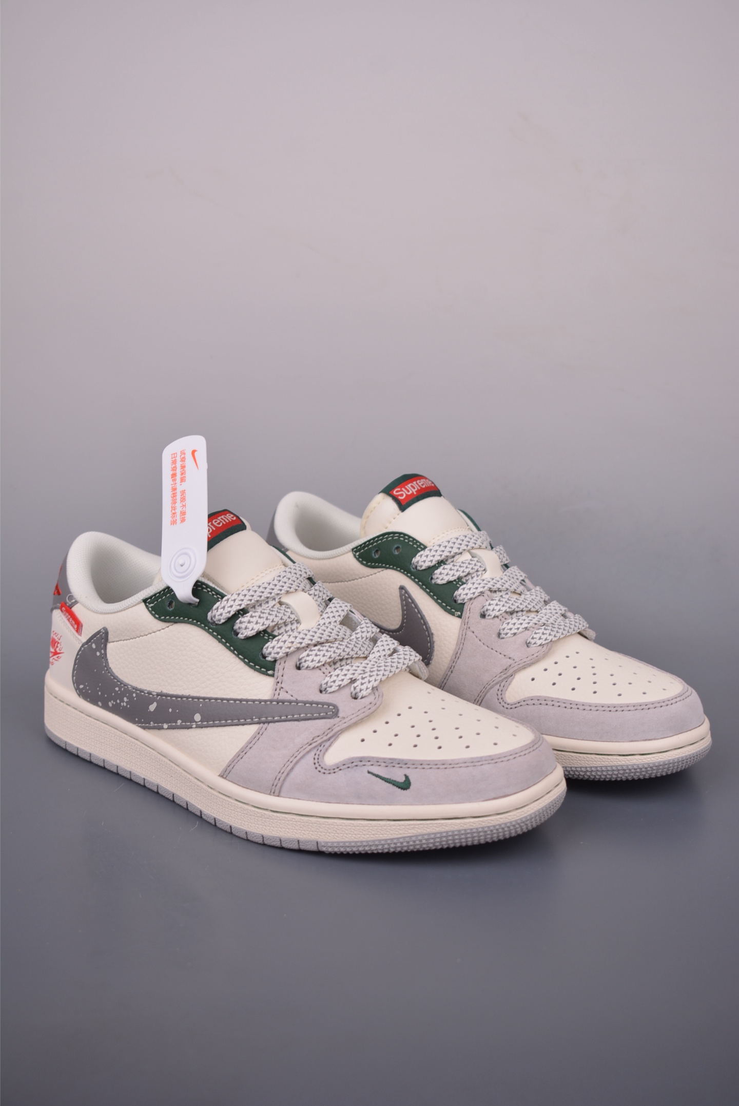 Fragment x Travis Scott x Supreme Air Jordan 1 Low Collaboration Sneakers