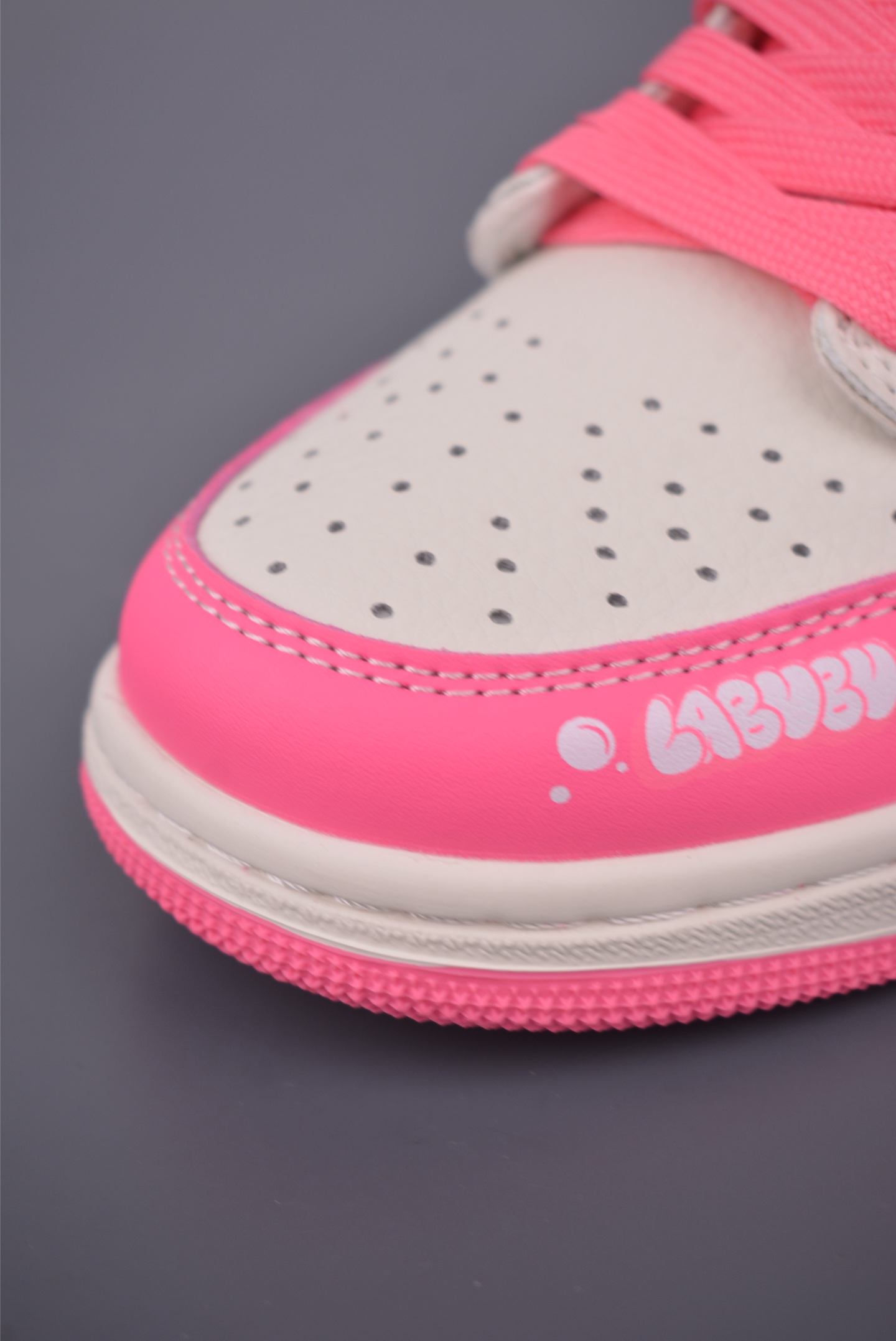 Fragment x Travis Scott x Labubu Air Jordan 1 Low 三方联名倒钩 JW1188-162