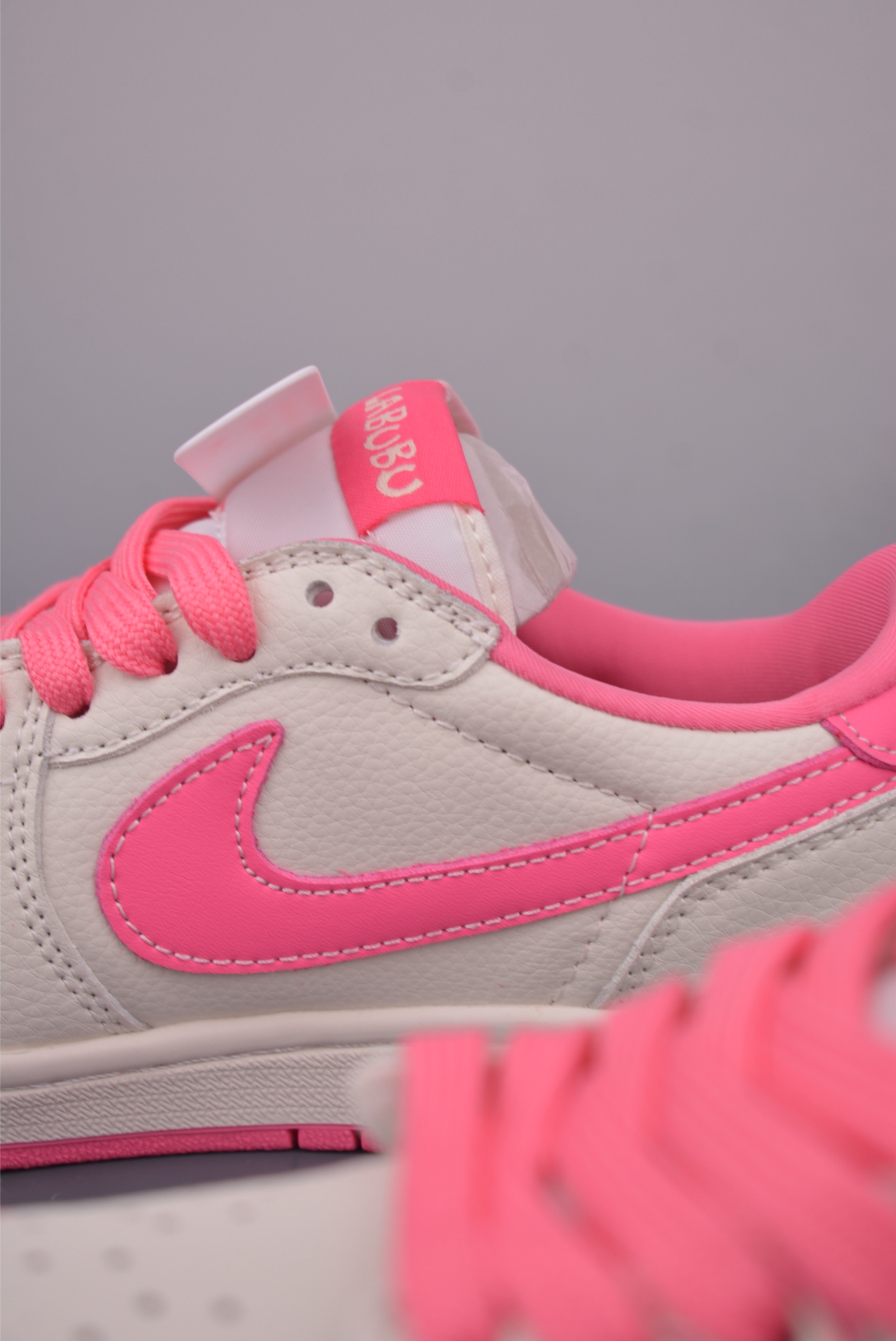 Fragment x Travis Scott x Labubu Air Jordan 1 Low 三方联名倒钩 JW1188-162