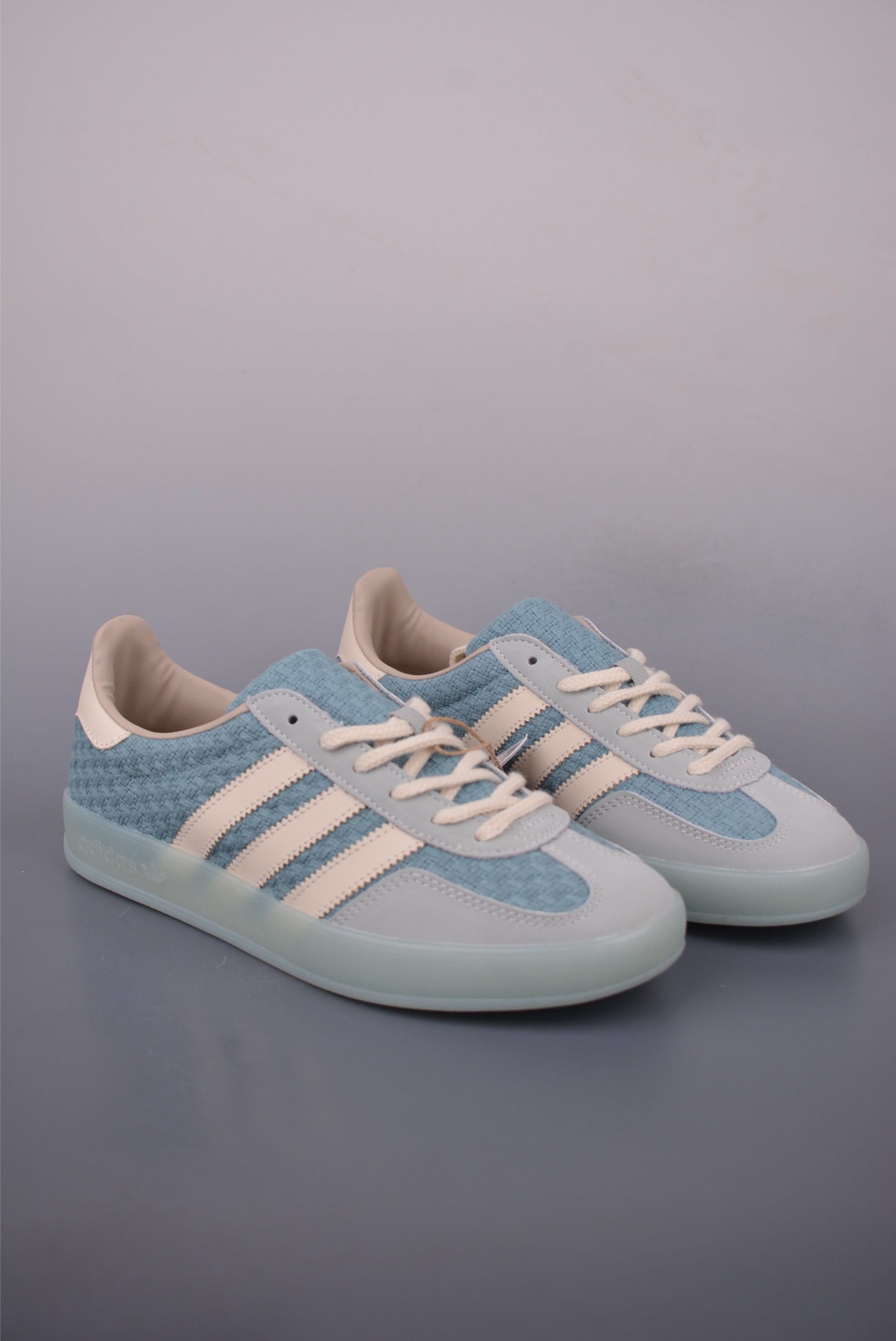 Adidas Originals Gazelle Indoor Casual Low-Top Sneakers - Light Blue/Cream 2 i1756949218999 4522 0 0