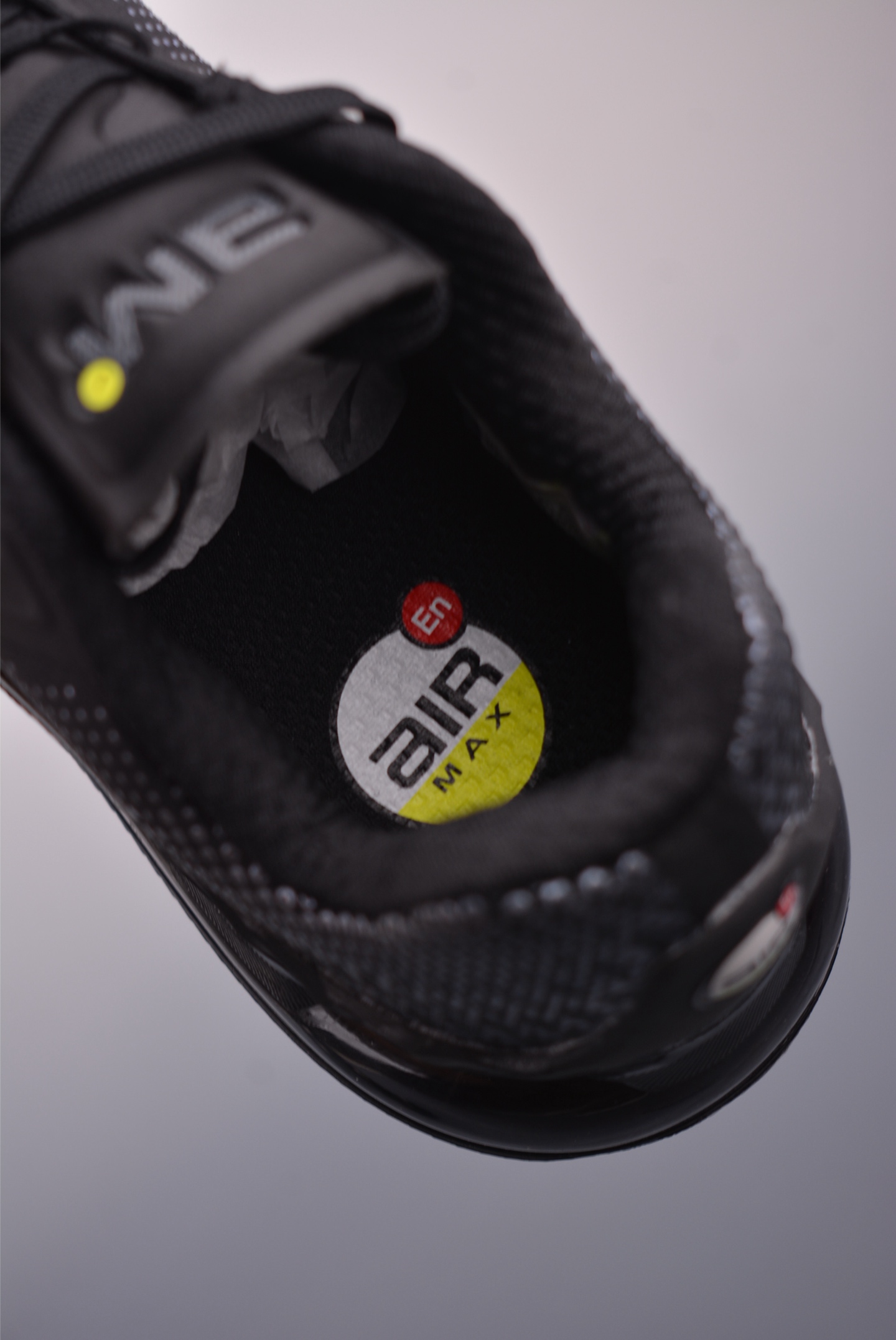 Nike Air Max Phcenk 舒适百搭 复古小气垫 运动鞋 整体发泡中底 拼接橡胶耐磨大底 FZ6367-004