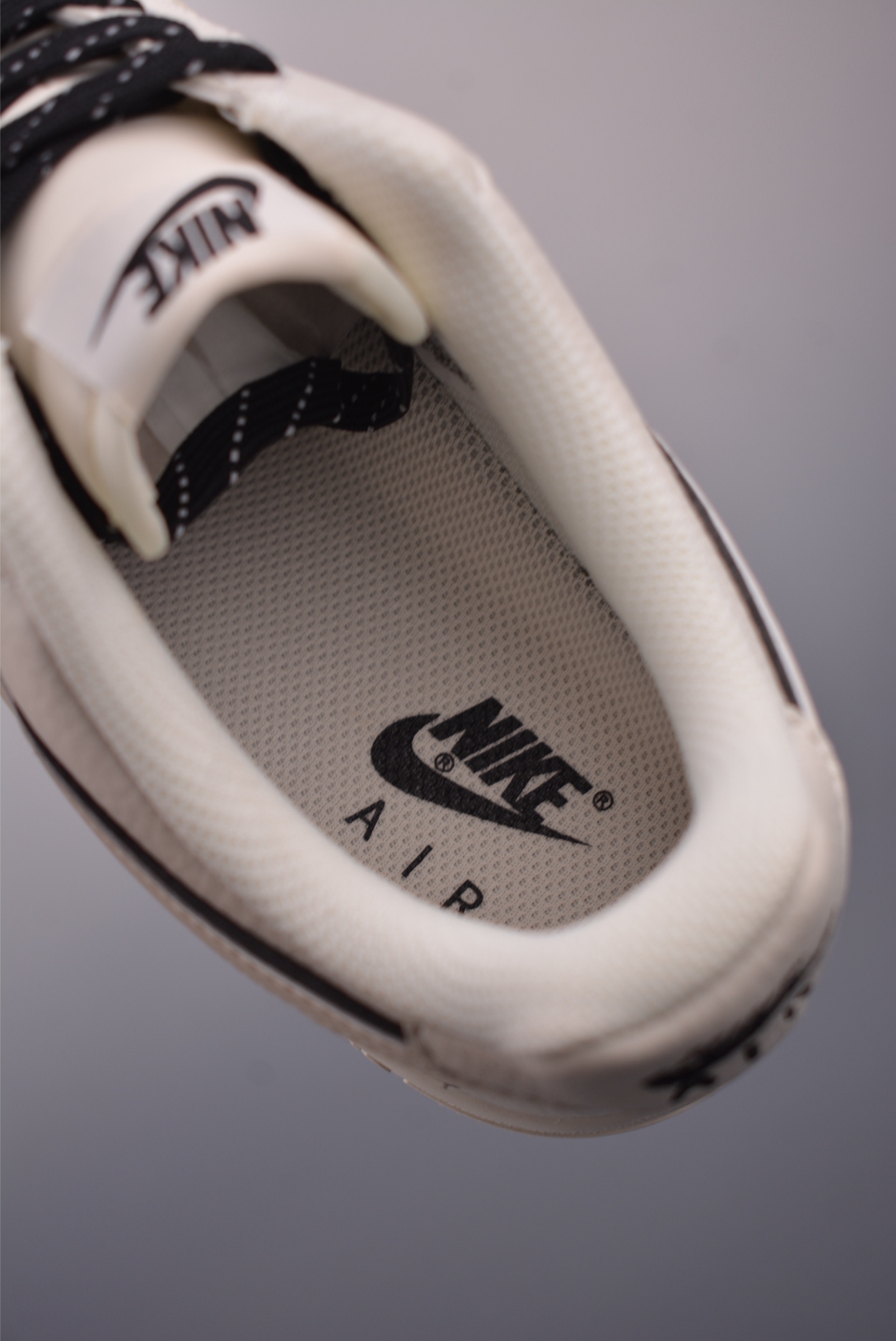 Nike Air Force 1 Low LV联名 CS5288-035