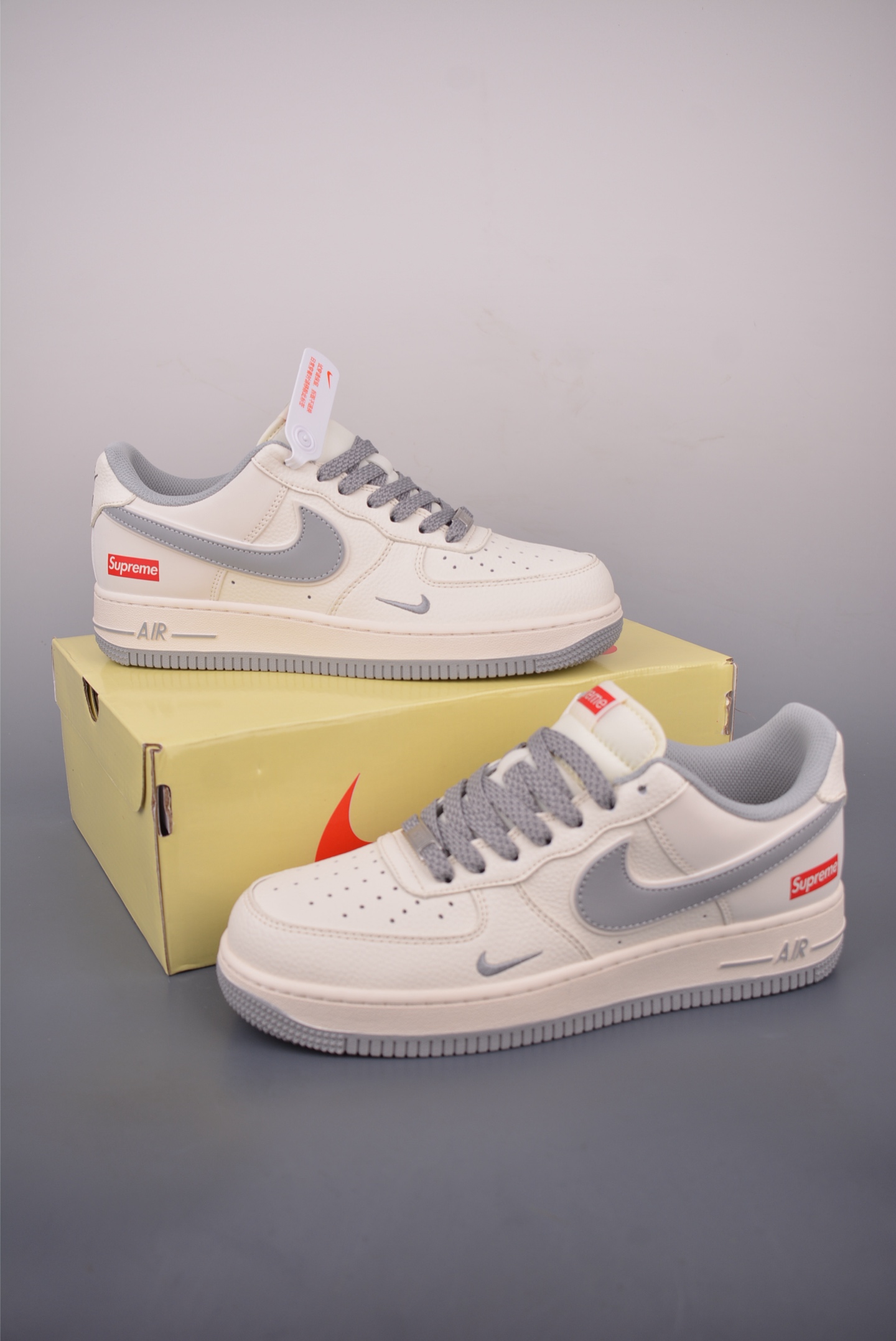 Nike Air Force 1 Low Supreme联名 专注外贸渠道 全掌内置蜂窝气垫 QW5606-261