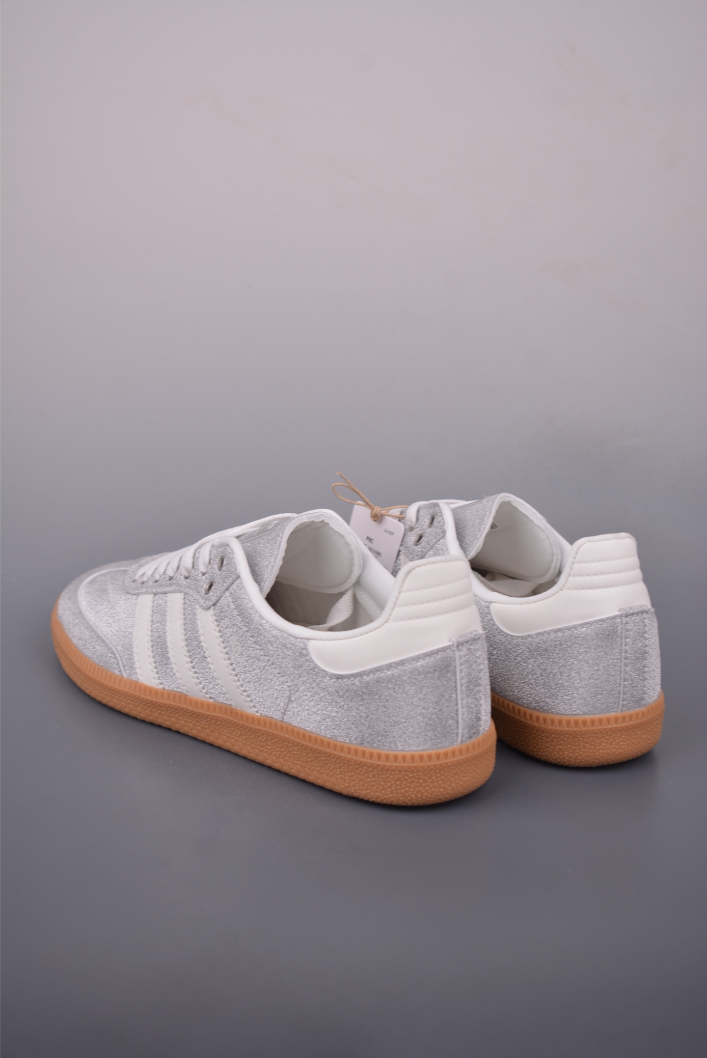 Adidas Samba OG Casual Sneakers - Silver Glitter, Classic Low-Profile Design 3 i1757033599086 6401 0 1