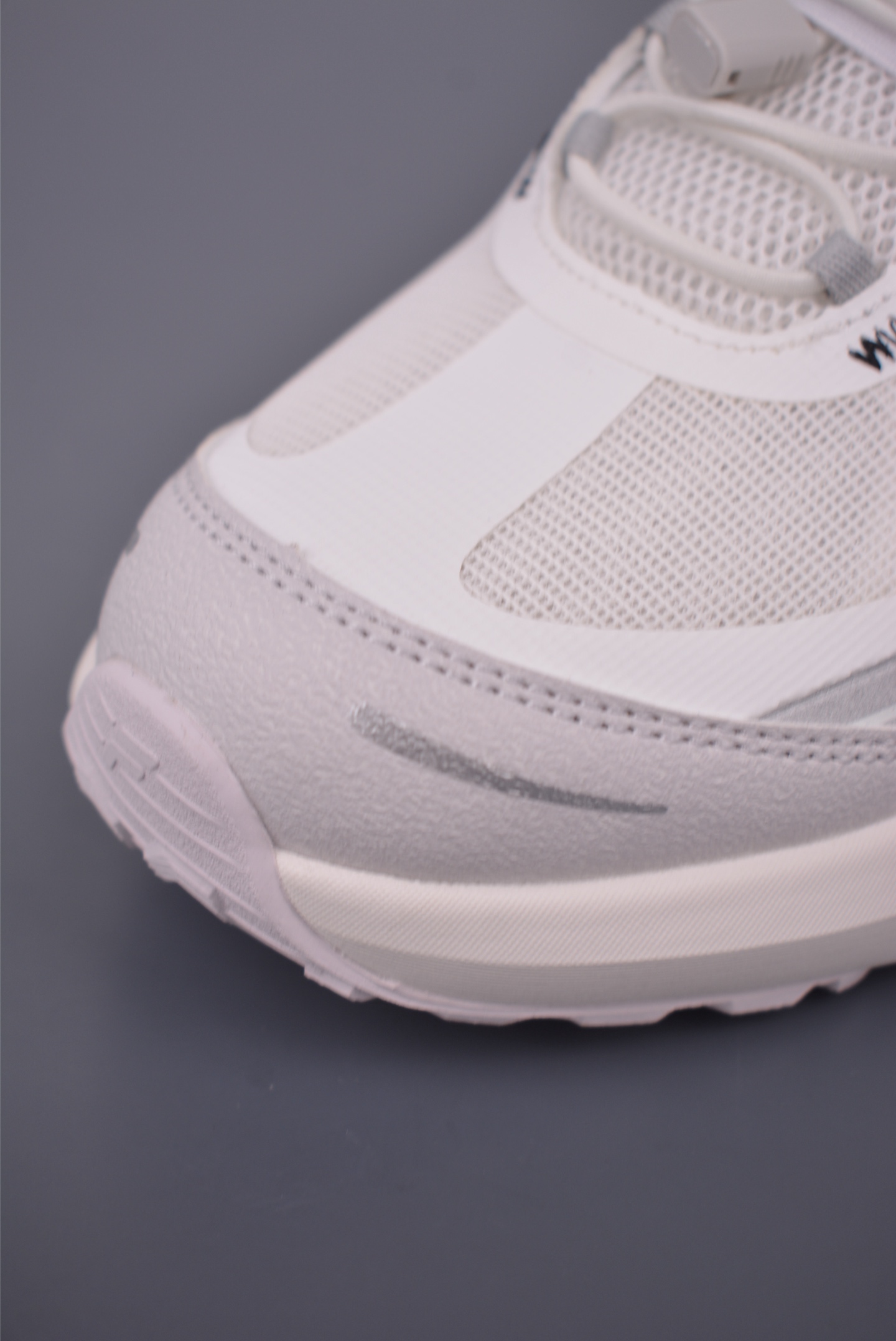 Fila Fusion Trendy Casual Sneakers - Comfortable, Stylish Design, White 7 i1757033723347 8817 0 5