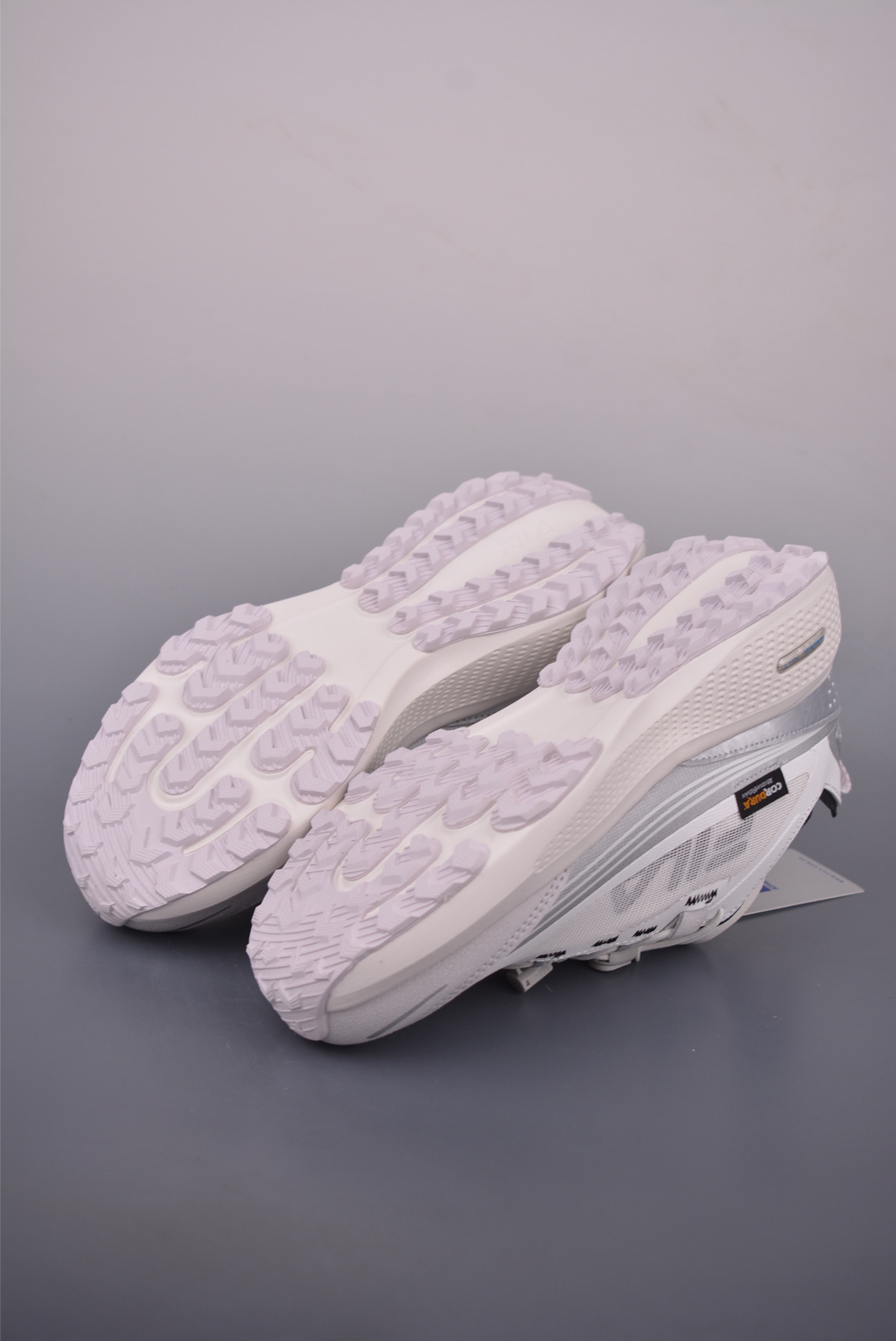 Fila Fusion Trendy Casual Sneakers - Comfortable, Stylish Design, White 4 i1757033723349 8291 0 2