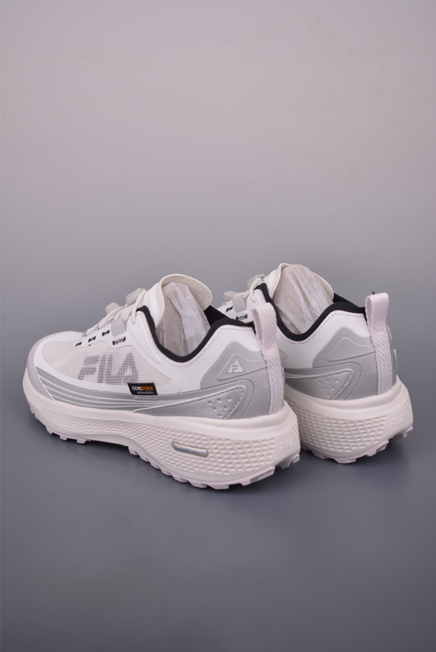 Fila Fusion Trendy Casual Sneakers - Comfortable, Stylish Design, White 3 i1757033723402 8812 0 1