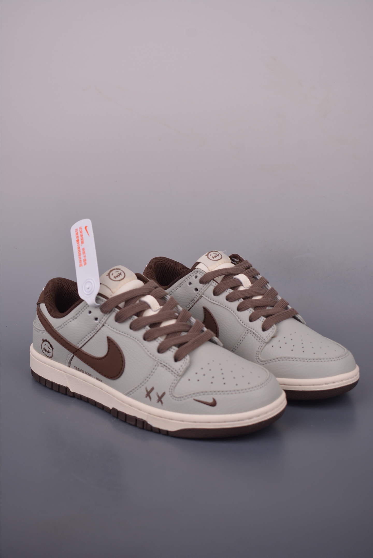 Nike SB Dunk Low XX Smile Collab Premium Leather Sneakers - Size 36-45 2 i1757033940912 5195 0 0