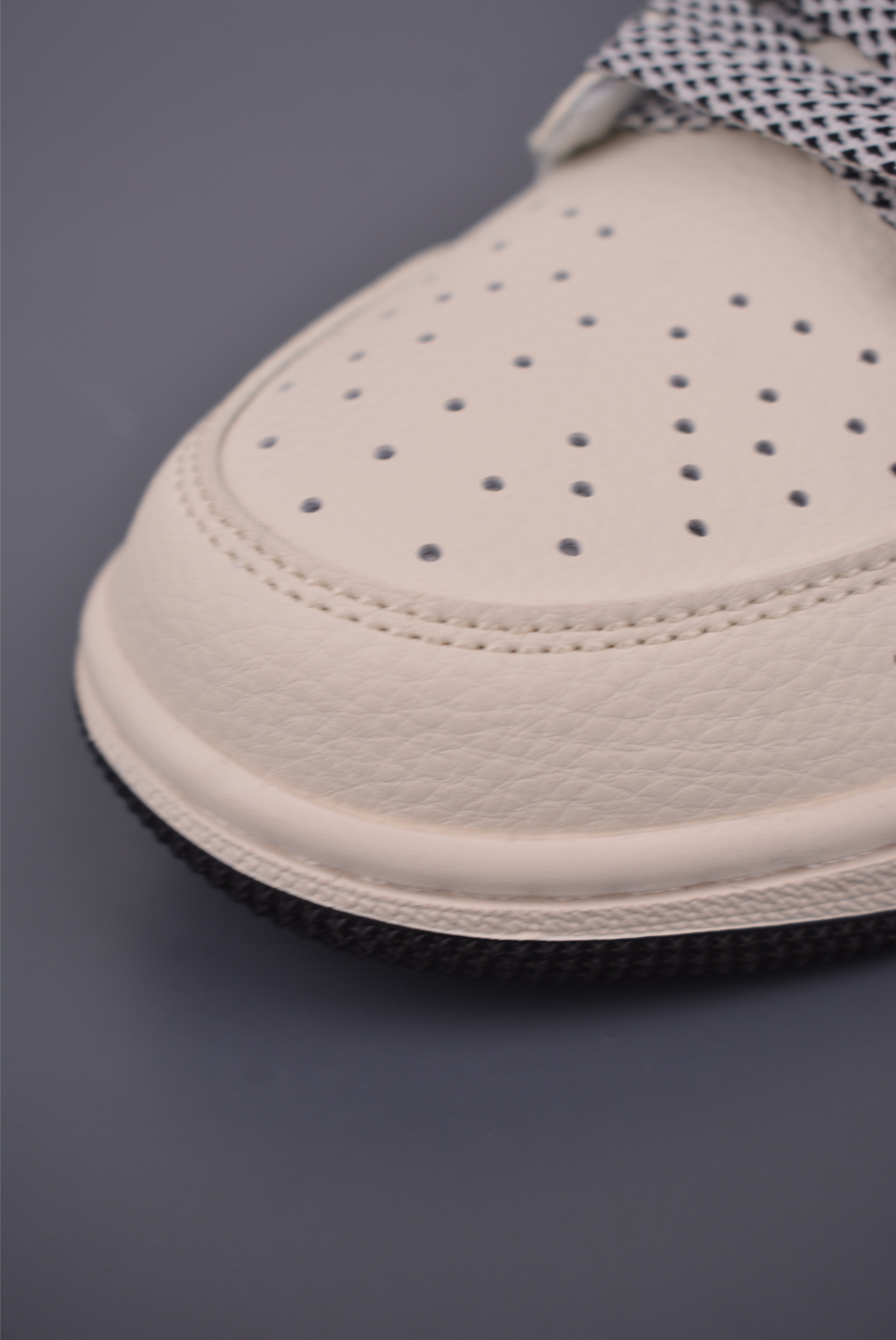 Fragment x Travis Scott Air Jordan 1 Low – Exclusive Collaboration Sneakers 7 i1757033999827 8437 0 5
