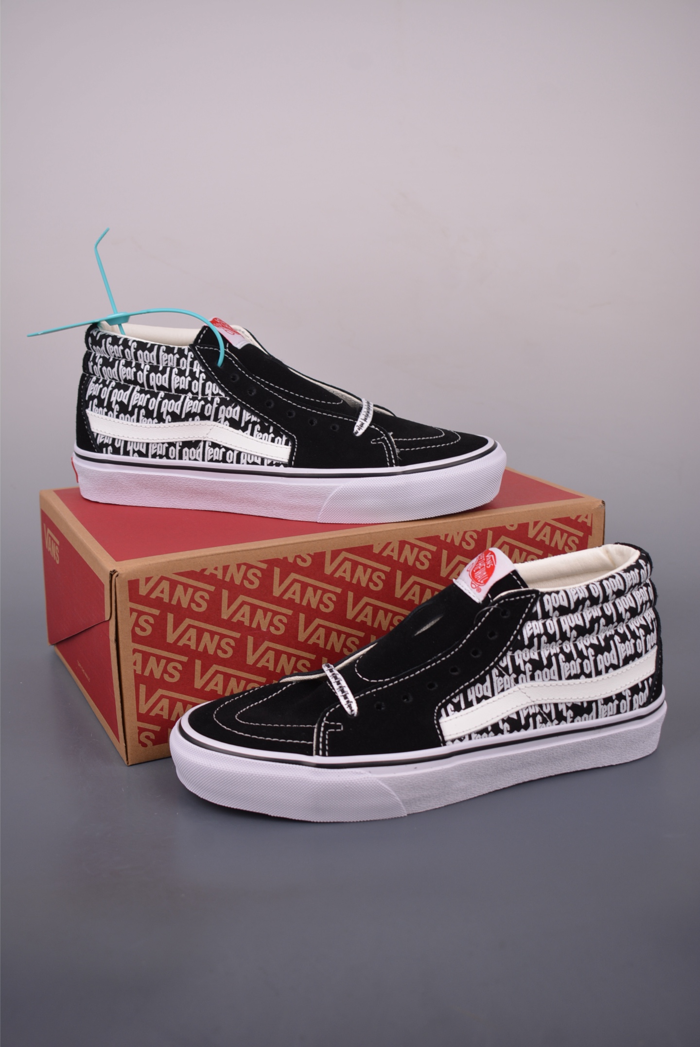 Vans SK8-Hi x Fear of God Collab High-Top Sneakers - Black/White, Unisex Design 6 i1757067774052 3018 0 4