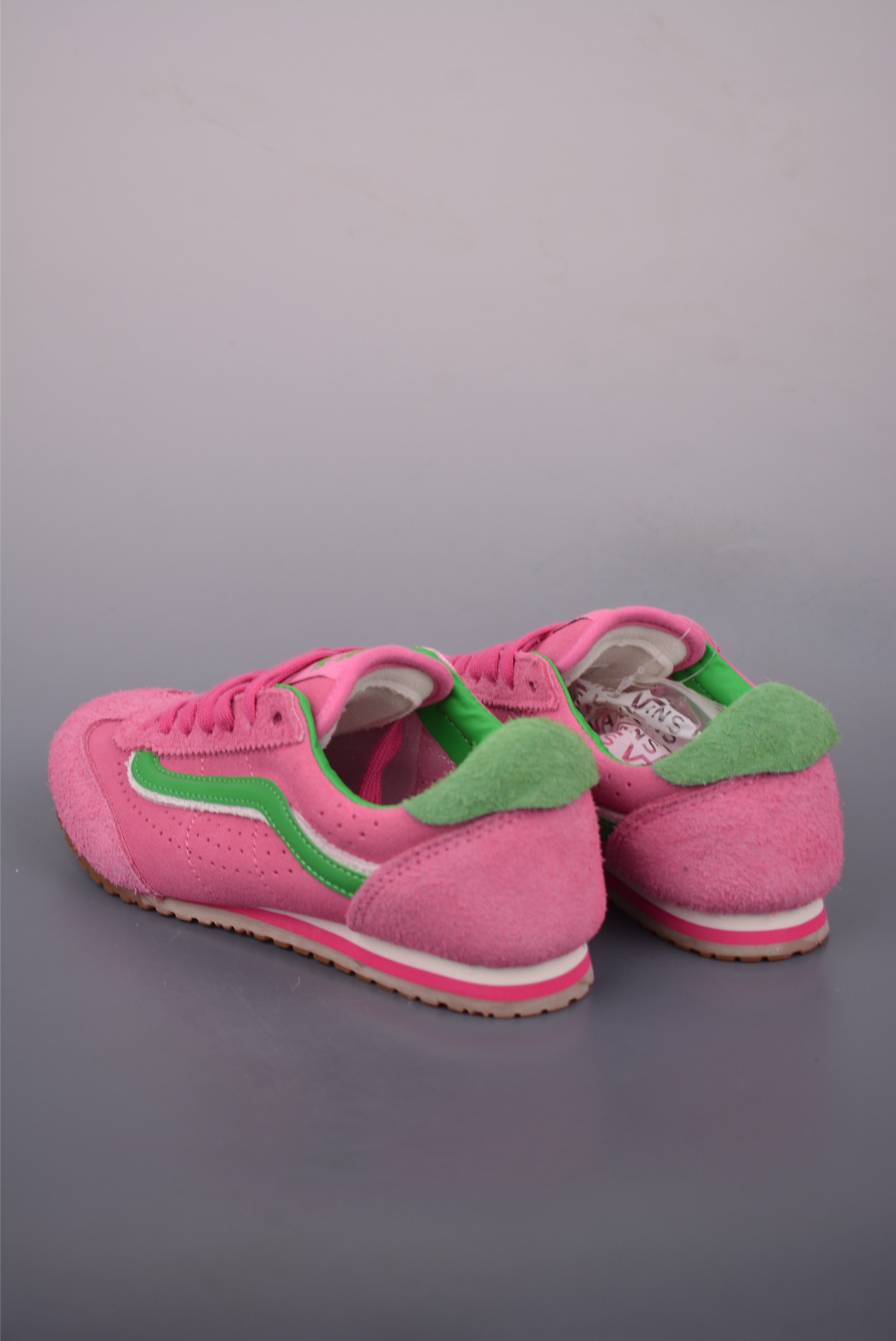 Vans Super LowPro Dragon Fruit Retro Thin Bottom Training Shoes 2 i1757067809009 2306 0 1
