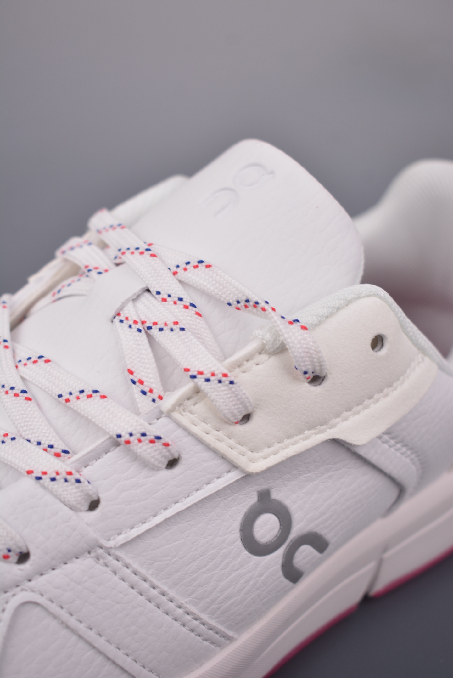 On The Roger Clubhouse White/Pink Women's Sneaker - Urban Exploration Ready 8 i1757116958841 5994 0 6