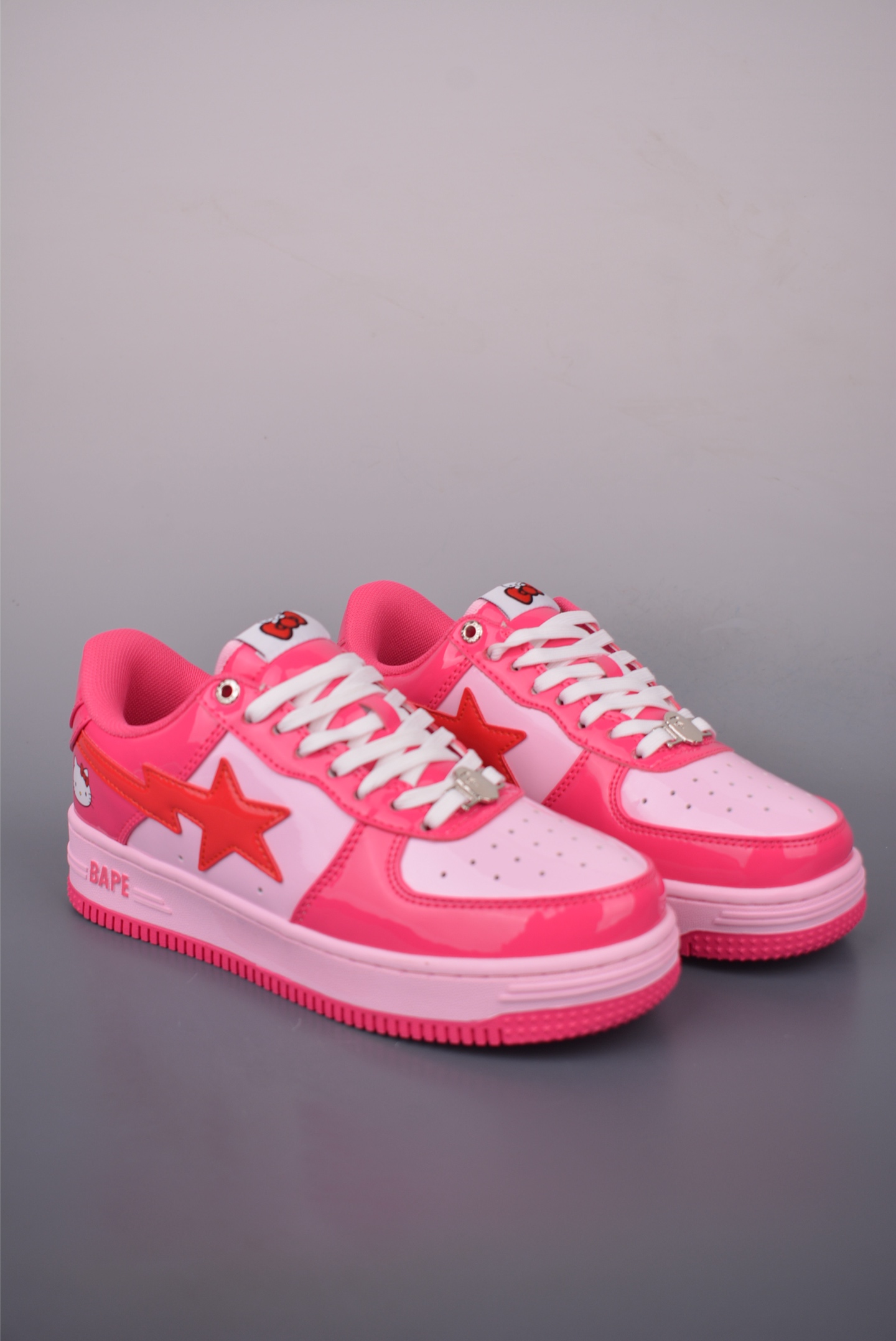BAPE Bapesta Low 'Hello Kitty' Pink Classic Low-Top Sneakers 2 i1757117172482 8947 0 0