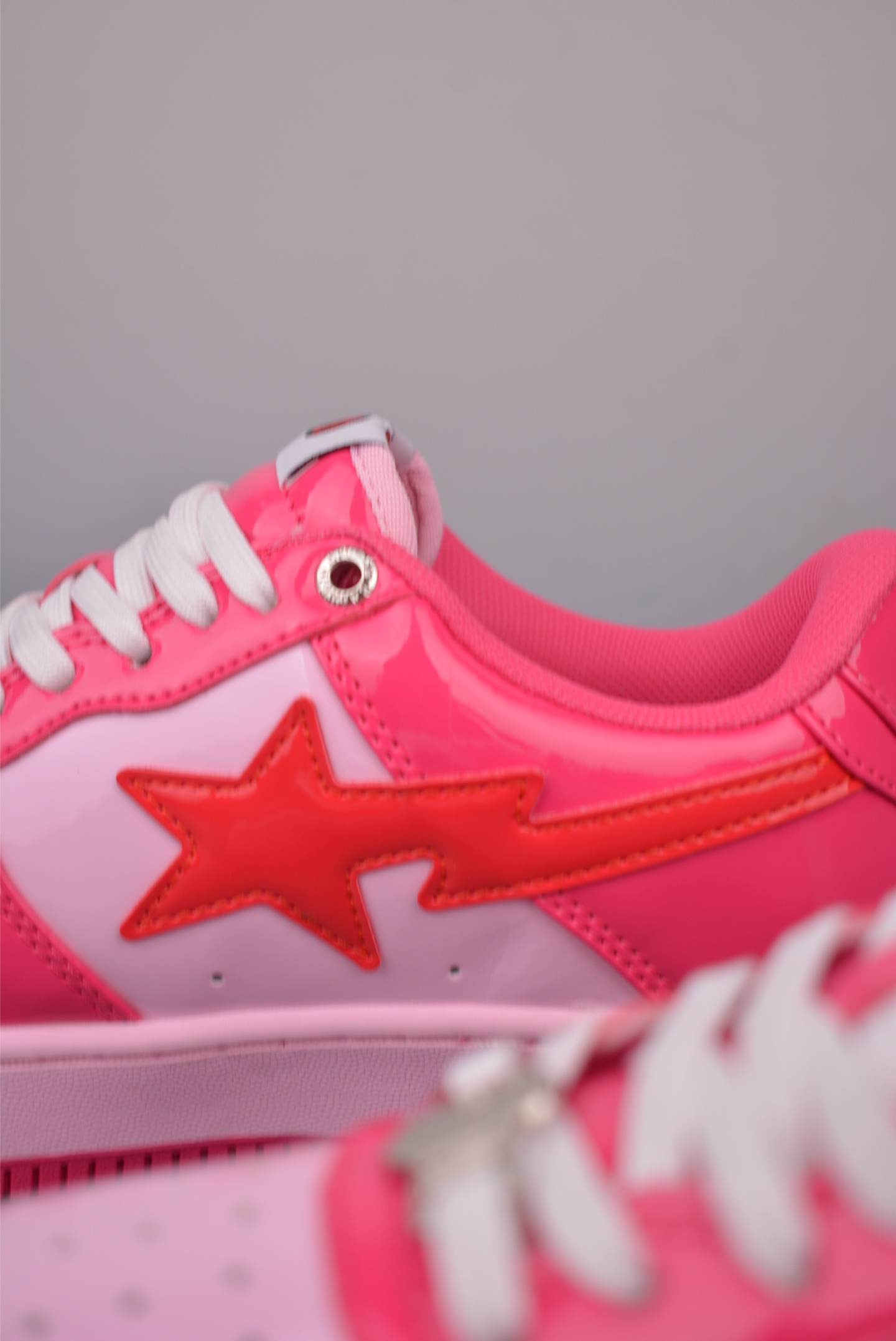 BAPE Bapesta Low 'Hello Kitty' Pink Classic Low-Top Sneakers 9 i1757117174172 430 0 7