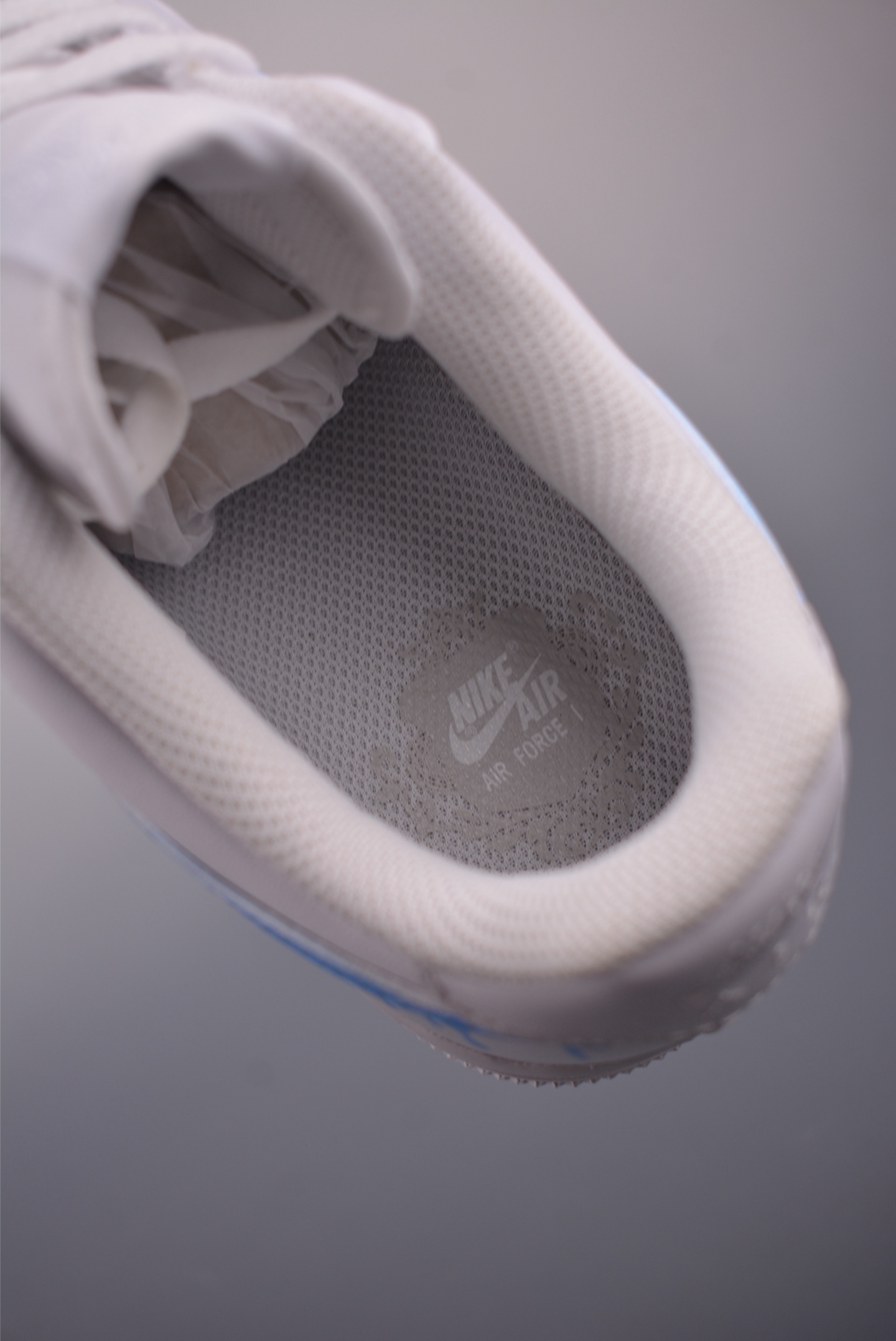 Nike Air Force 1 Low Louis Vuitton Custom White/Blue Sneakers 9 i1757117506272 2988 0 8