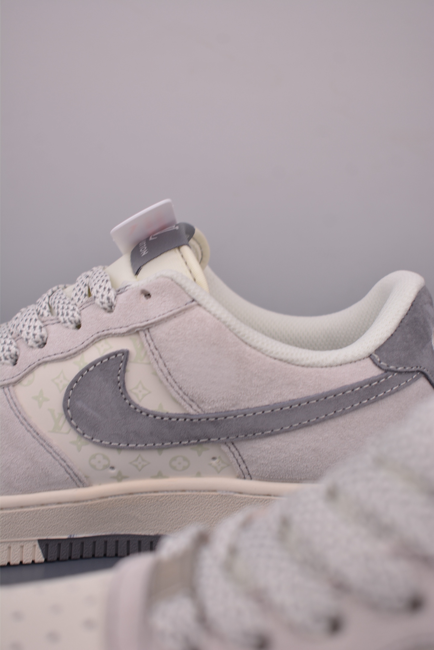 Nike Air Force 1 Low Louis Vuitton Collab Sneakers - Limited Edition 9 i1757117547673 5329 0 7