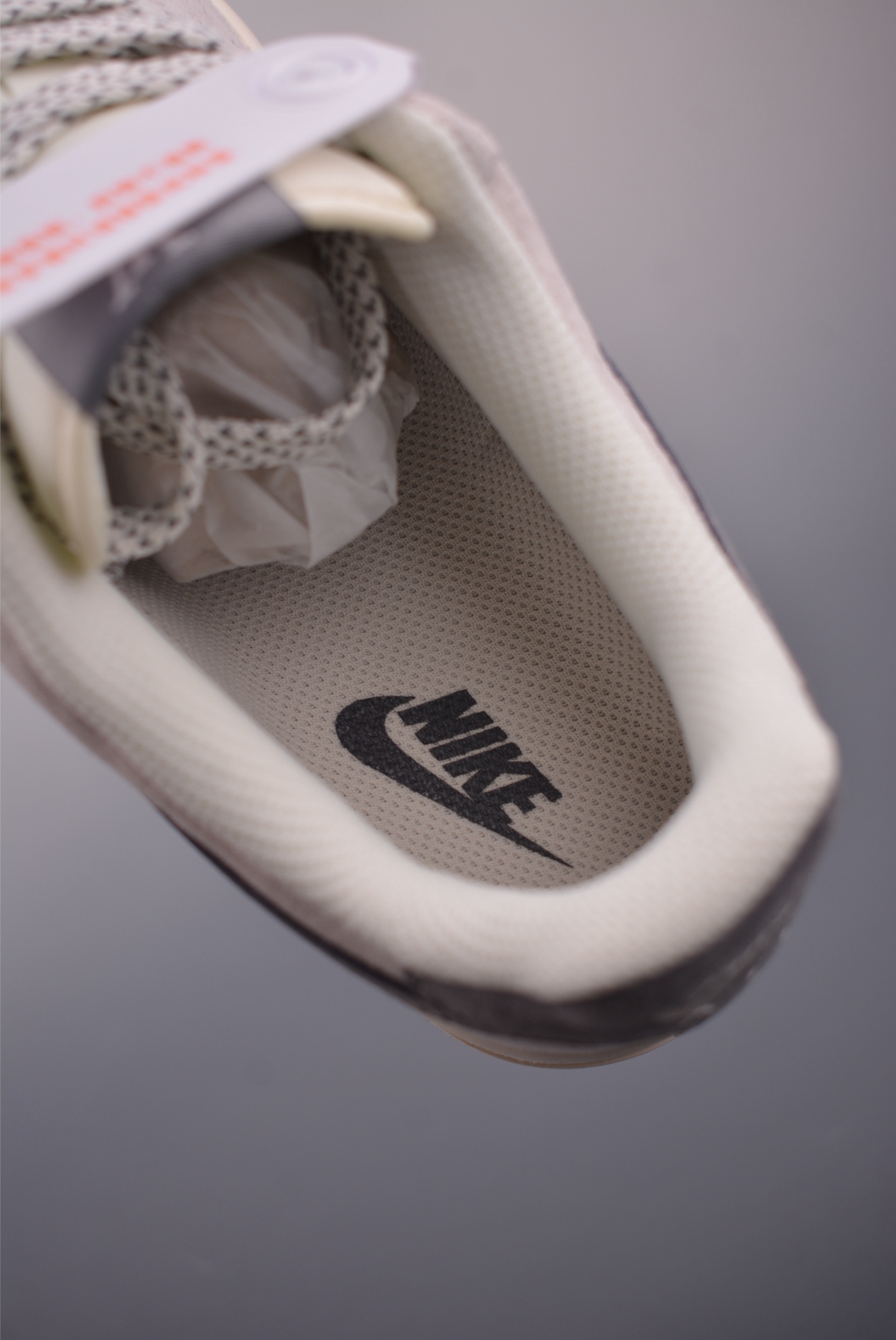Nike Air Force 1 Low Louis Vuitton Collab Sneakers - Limited Edition 10 i1757117547674 927 0 8