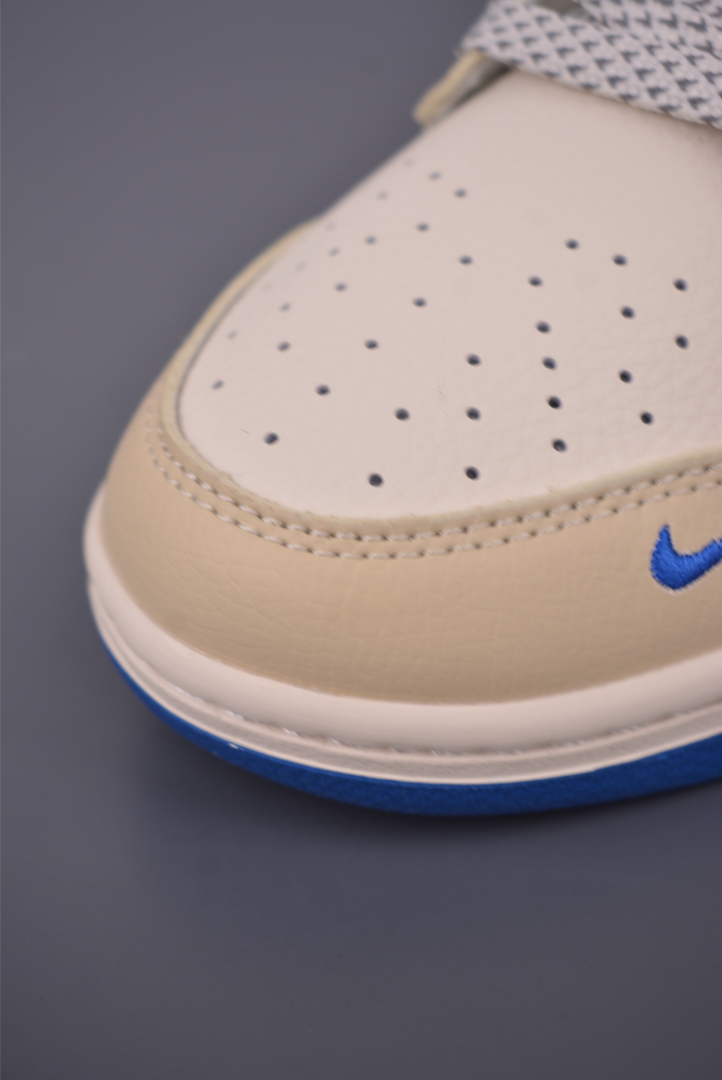 Nike SB Dunk Low Cream Blue: Premium Comfort, Superior Style, and Durable Design 7 i1757117688932 4827 0 5