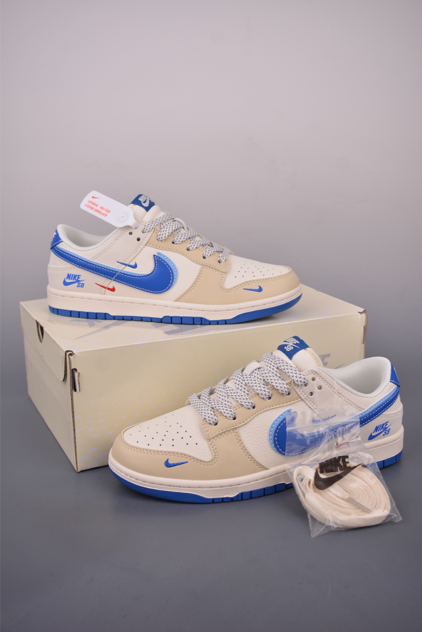 Nike SB Dunk Low Cream Blue: Premium Comfort, Superior Style, and Durable Design 6 i1757117689021 9981 0 4