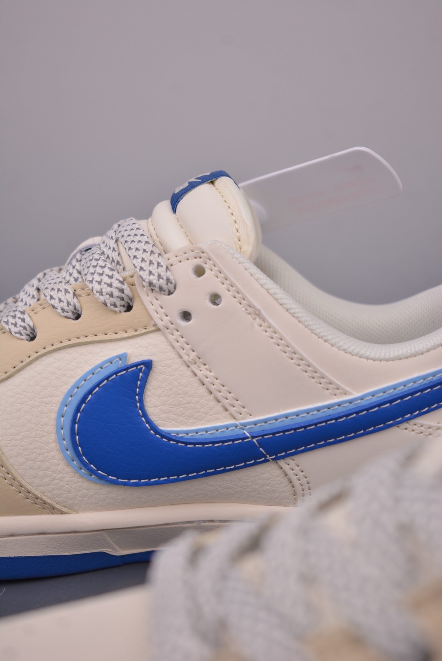Nike SB Dunk Low Cream Blue: Premium Comfort, Superior Style, and Durable Design 9 i1757117689042 5261 0 7