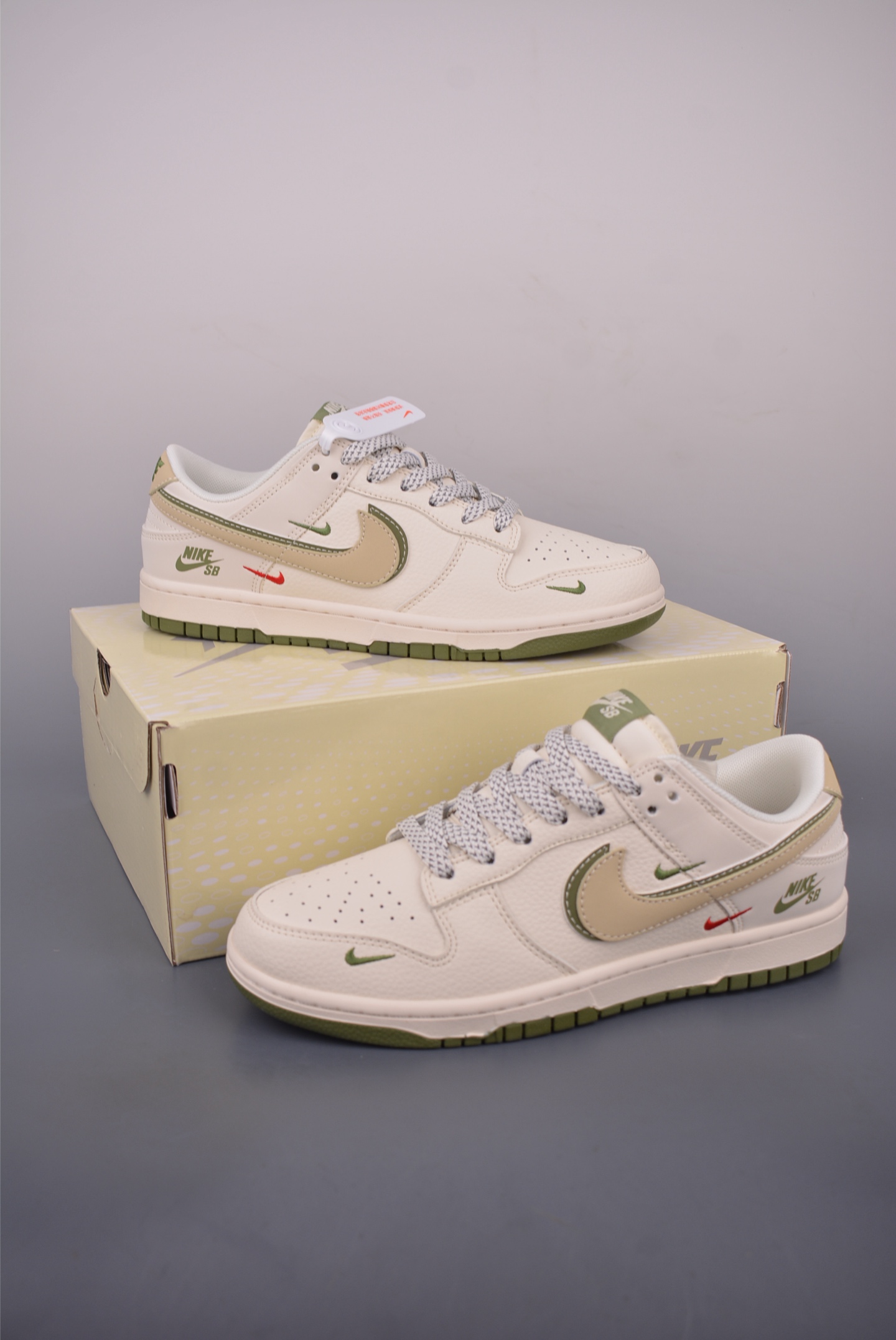 Nike SB Dunk Low Pro Premium Shoes - Cream/Green - HS2506 - All Sizes 6 i1757117768322 9866 0 4