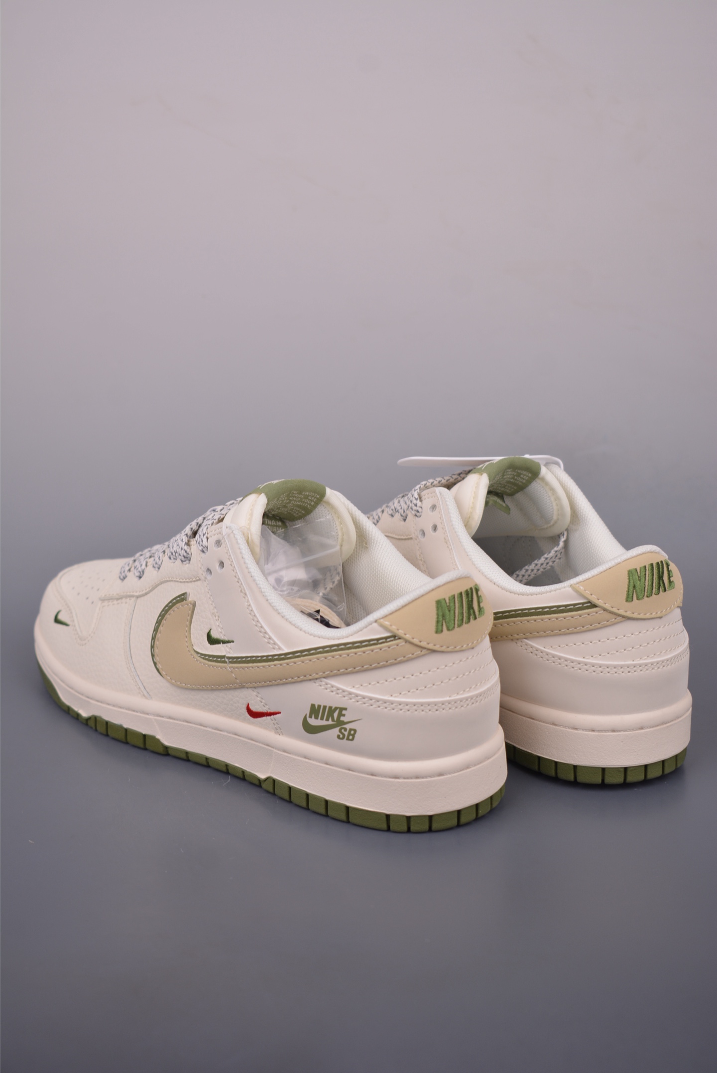 Nike SB Dunk Low Pro Premium Shoes - Cream/Green - HS2506 - All Sizes 3 i1757117768432 4865 0 1