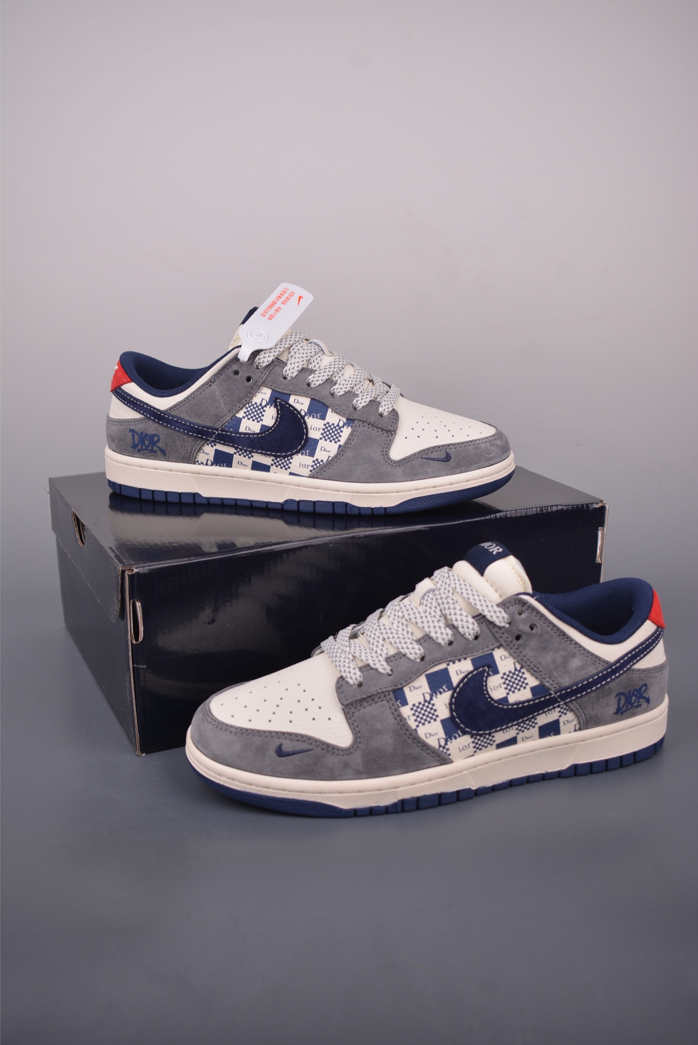 Nike SB Dunk Low Dior Collaboration Sneakers - Premium Quality & Style 5 i1757117810194 3046 0 4