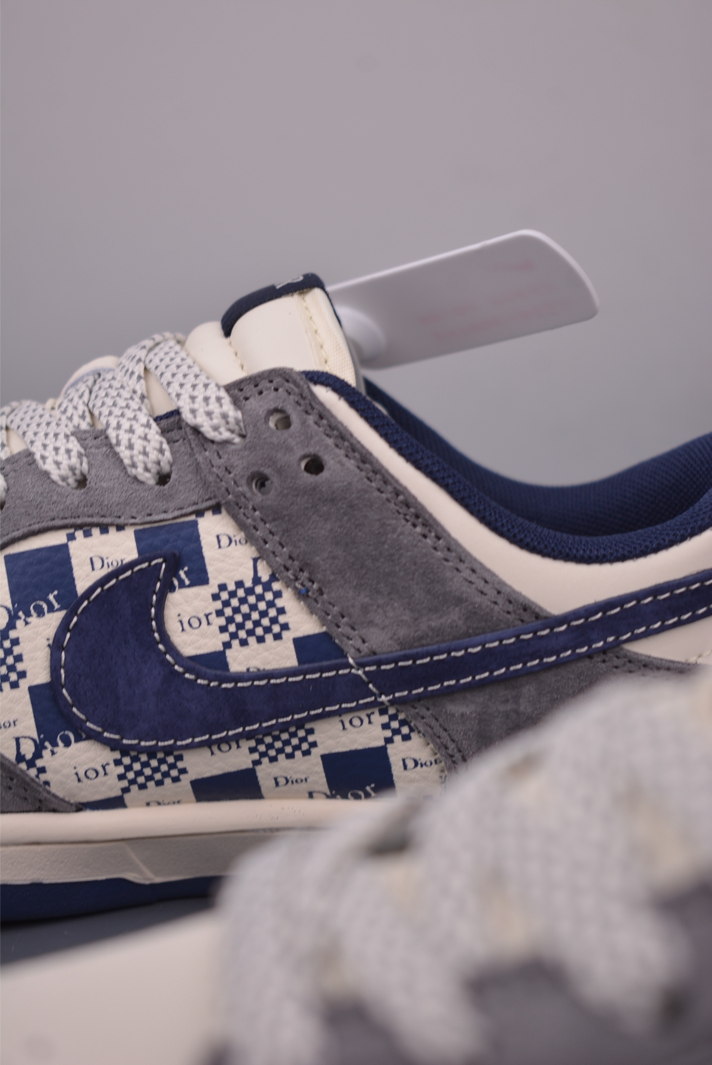 Nike SB Dunk Low Dior Collaboration Sneakers - Premium Quality & Style 8 i1757117812059 9832 0 7