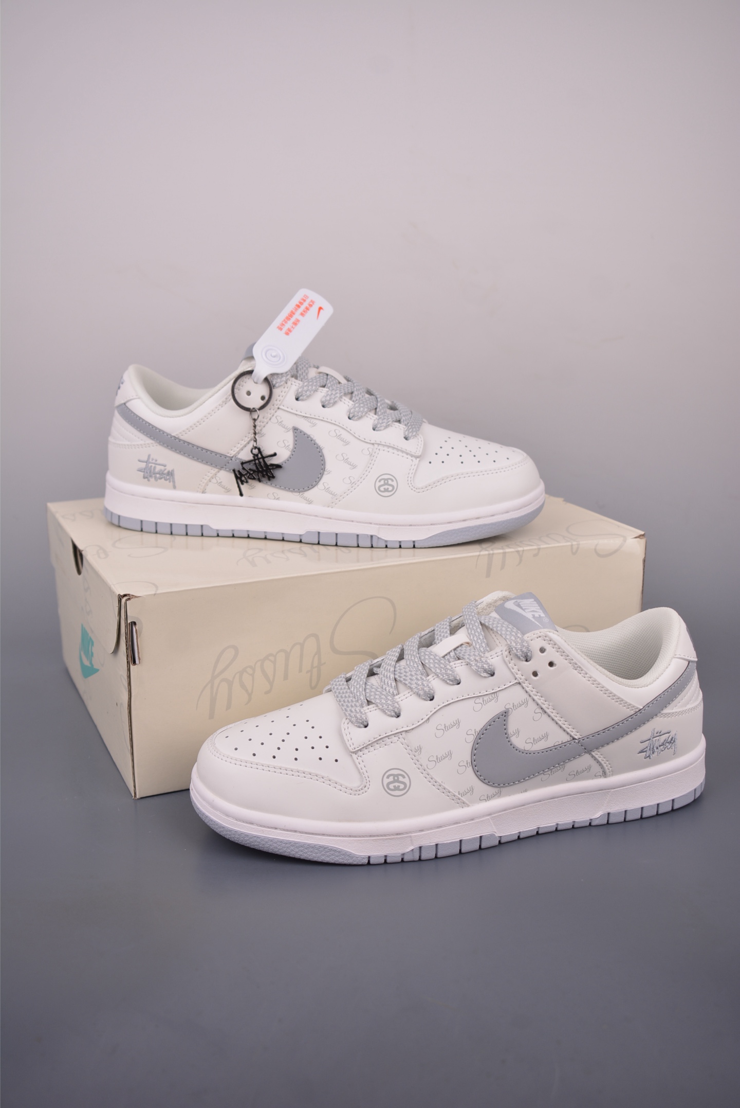 Nike SB Dunk Low Stussy Premium Leather Sneakers, Limited Edition 5 i1757117896473 2395 0 4