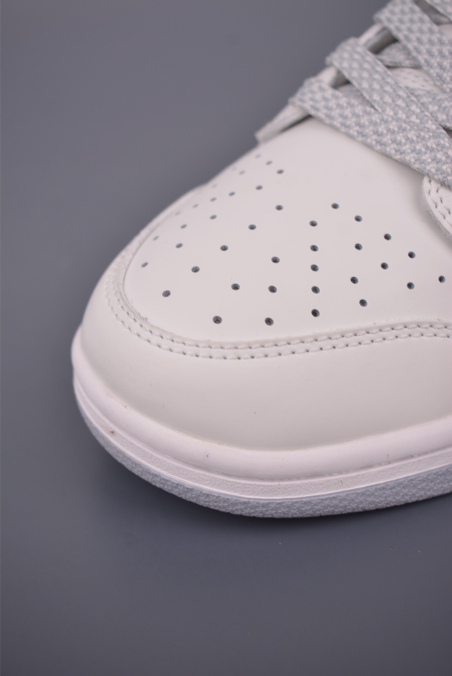 Nike SB Dunk Low Stussy Premium Leather Sneakers, Limited Edition 6 i1757117898713 1558 0 5