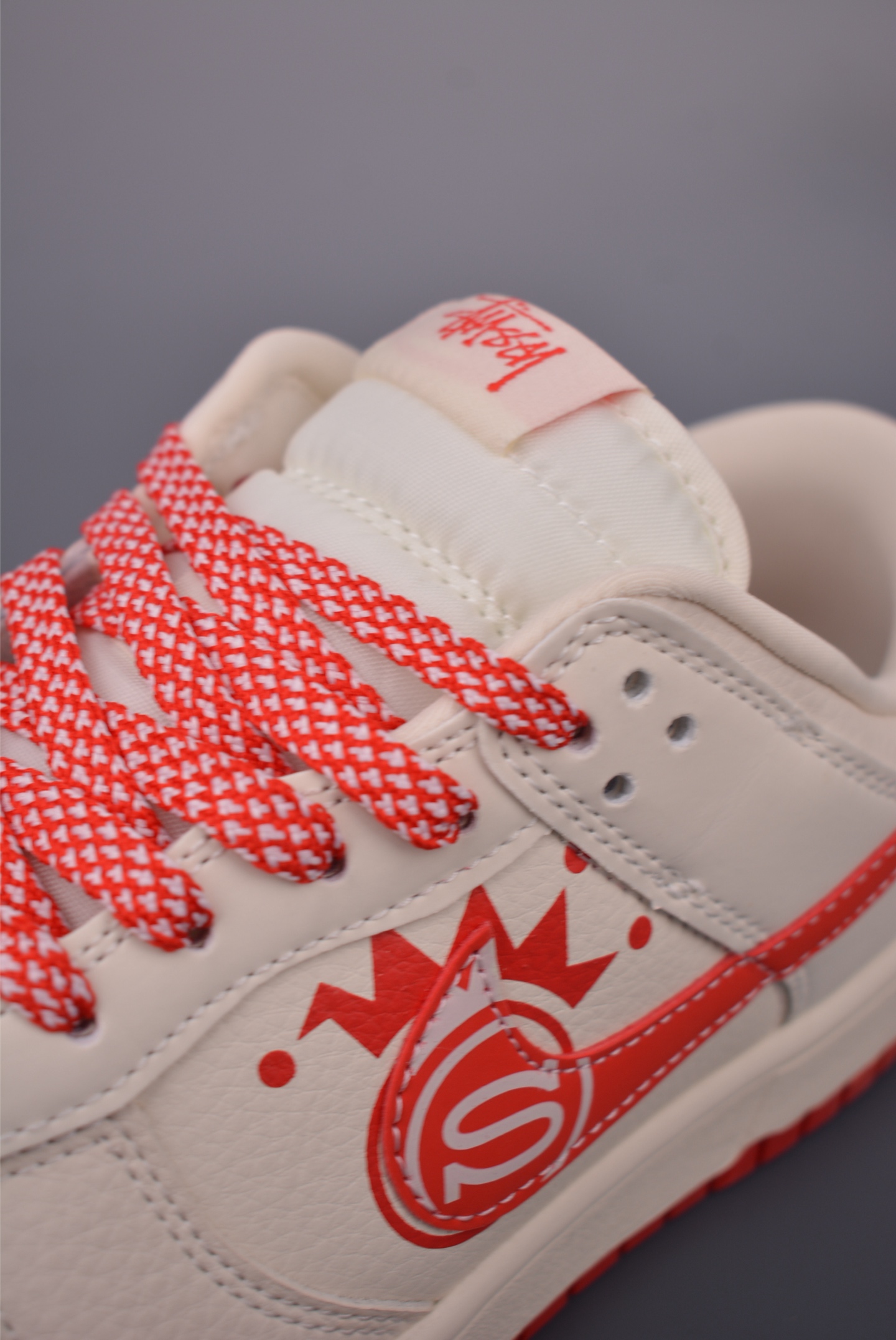 Nike SB Dunk Low Stussy Collab Premium Leather Sneakers - Fashionable and Durable 8 i1757117940432 2465 0 6