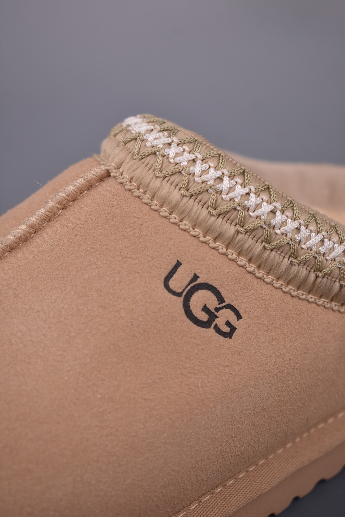 UGG Tasman Slipper: Cozy Warmth & Ethnic Style, Sizes 35-42. Step into Comfort! 7 i1757199034404 6178 0 6