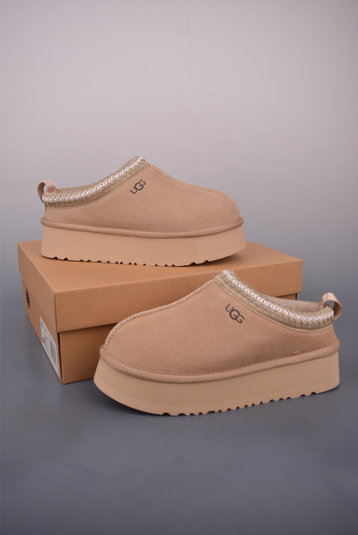 UGG Women's Tasman Luxe Shearling-Lined Suede Platform Clog, Chestnut 6 i1757199157144 9692 0 4