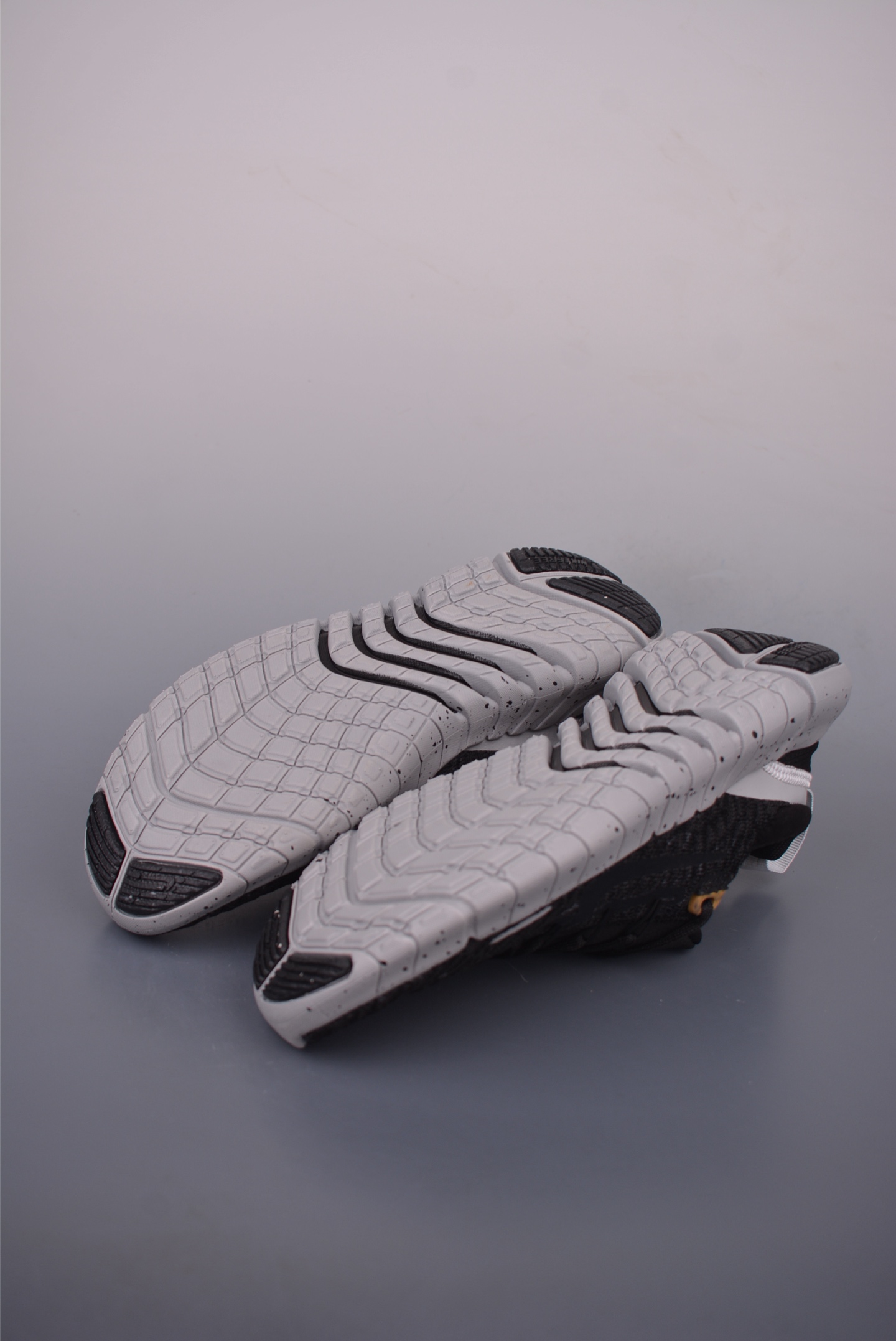 Nike Free RN 5.0 Next Nature Barefoot Running Shoes - Breathable & Flexible 3 i1757199549939 2725 0 2