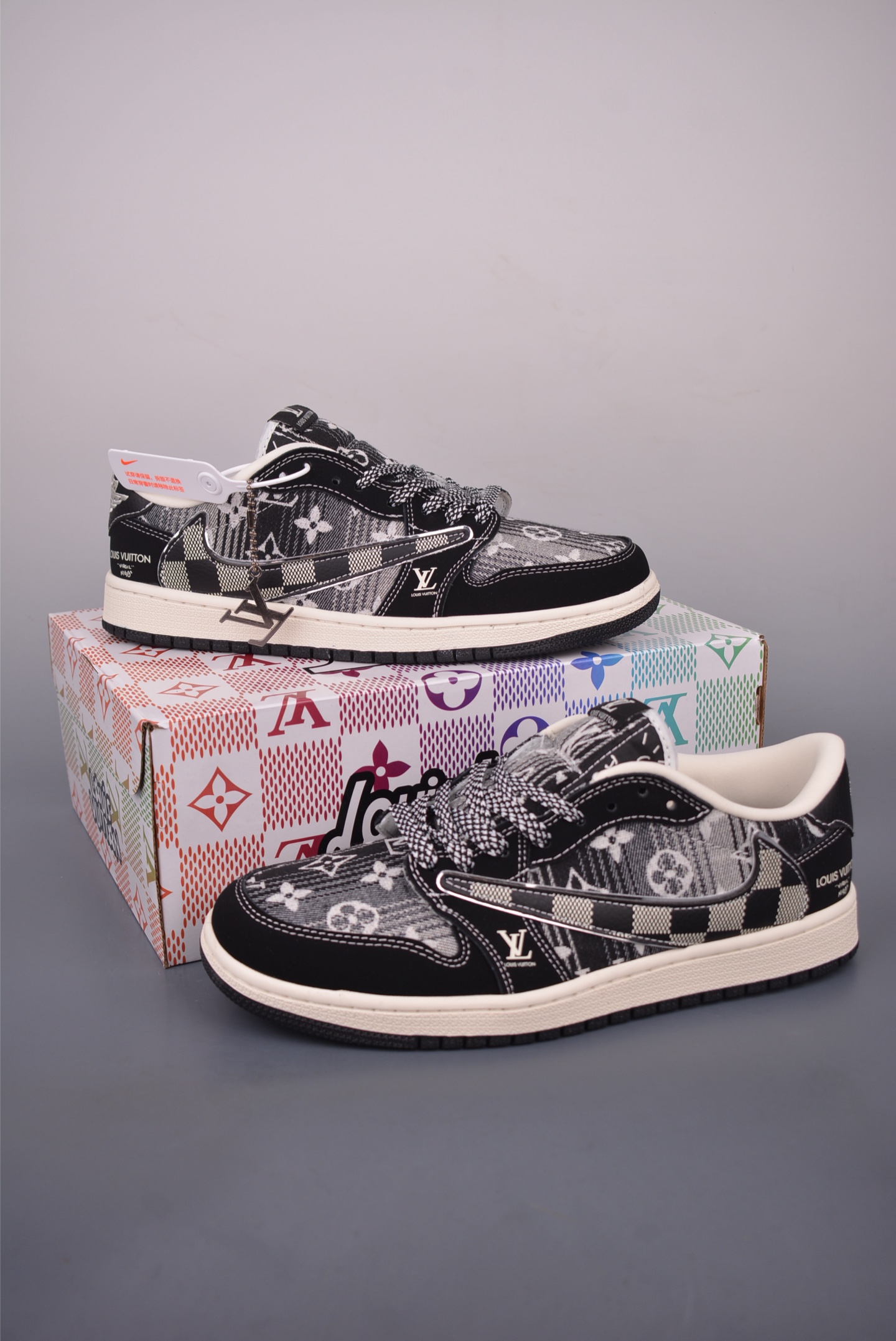 260 Fragment x Travis Scott x LV Air Jordan 1 Low 三方联名倒钩 XS202-063-Chinese UA Cheap High Quatity Brand Clothes Bags handbags Sneakers wholesale wholesaler seller from China Factory suppliers Fashion Clothing Shoes best Quality Beautiful Price 260 Fragment x Travis Scott x LV Air Jordan 1 Low 三方联名倒钩 XS202-063