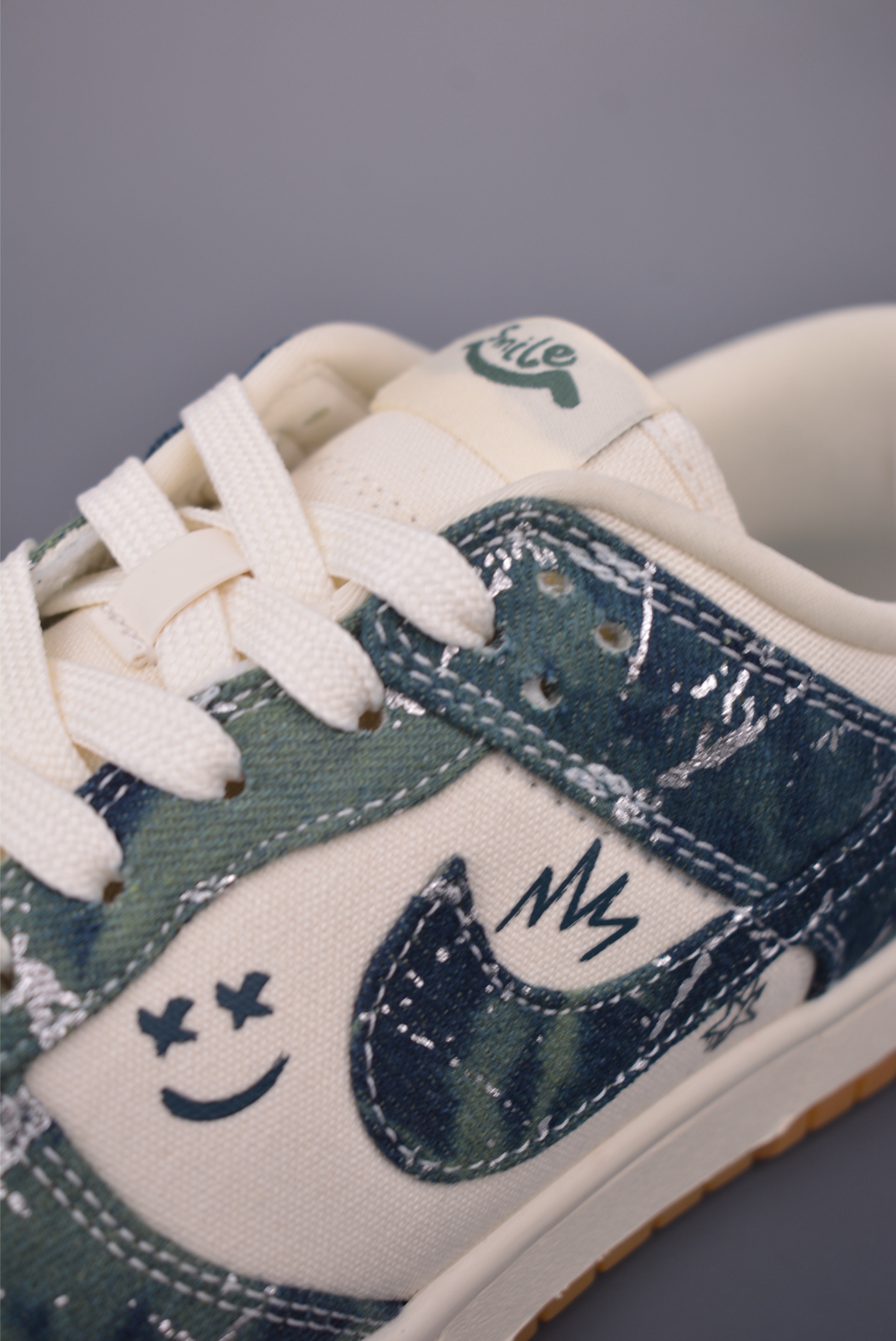 Nike SB Dunk Low 'Green Woven' Premium Sneakers - Original Materials 8 i1757201435390 5917 0 6