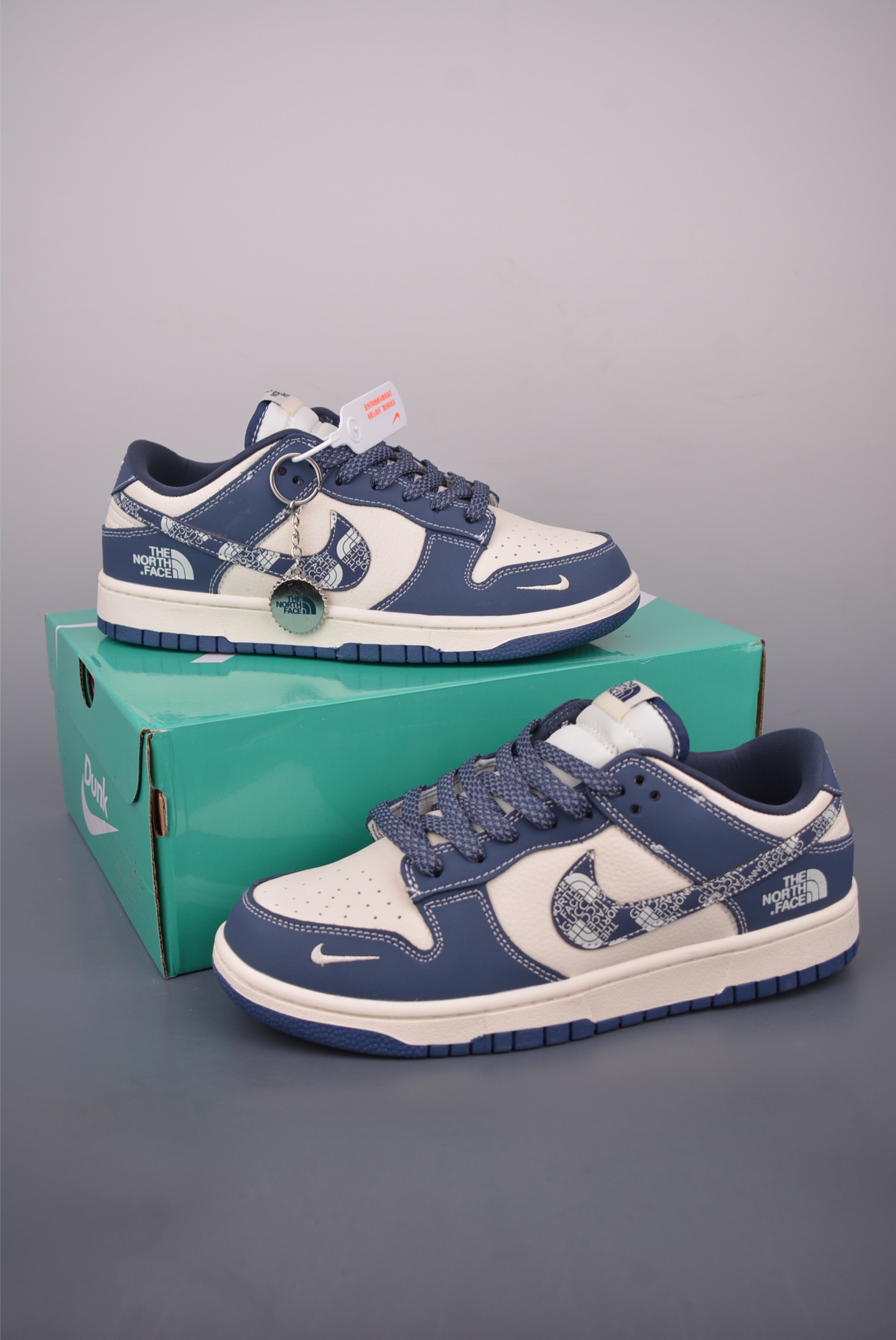 Nike SB Dunk Low The North Face Navy Blue White Men's Sneakers 6 i1757201522334 2407 0 4