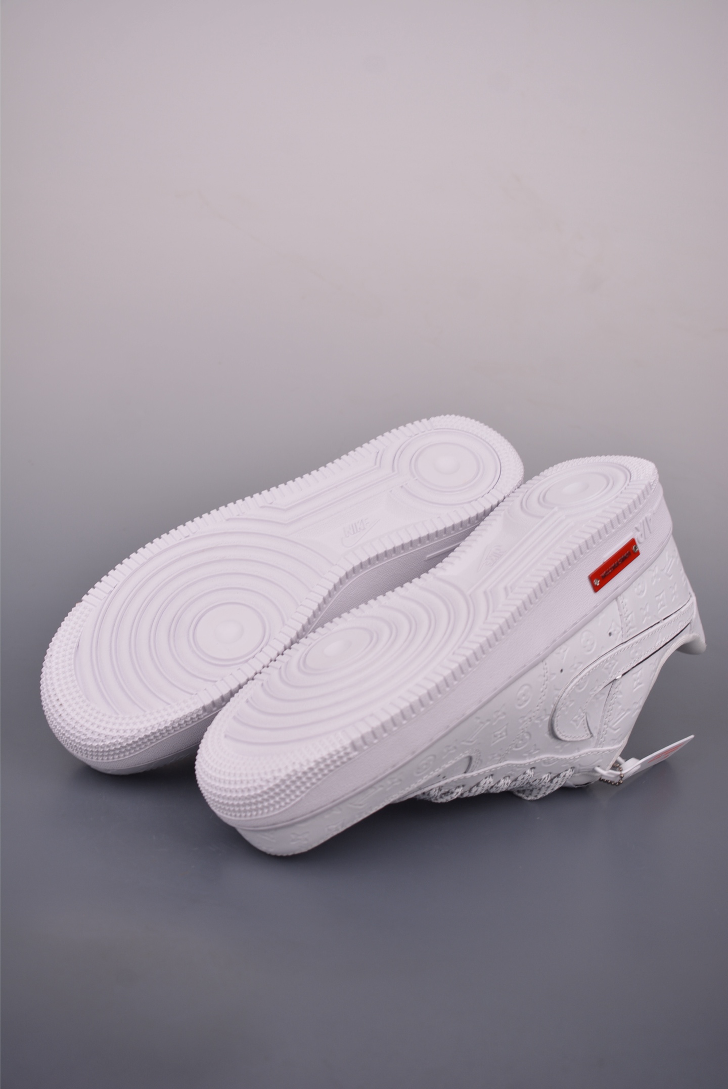 Nike Air Force 1 Low Louis Vuitton: Premium Comfort, Iconic Style 3 i1757201561072 738 0 2