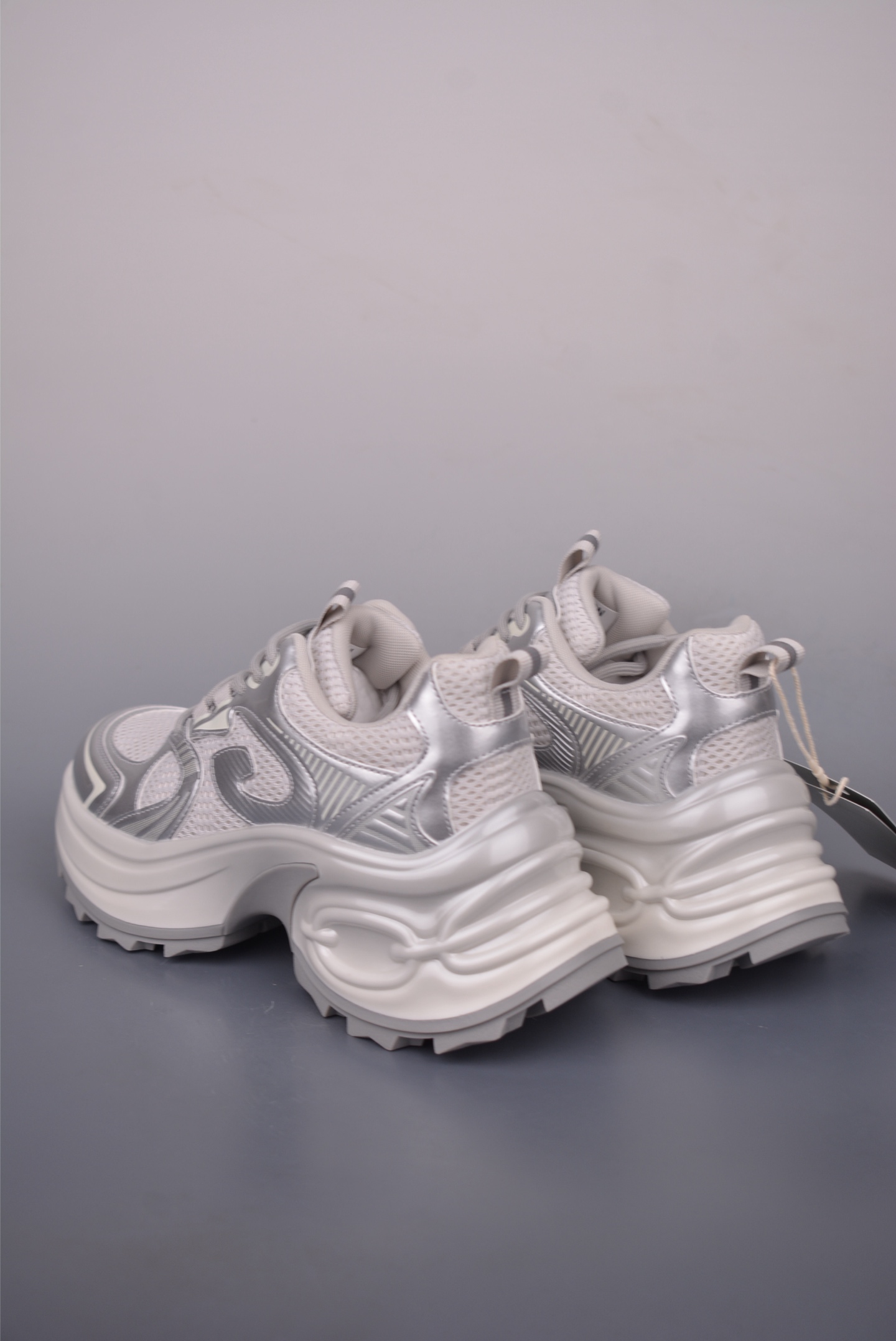 GG-CC Chunky Low 厚底增高运动老爹鞋 8951622