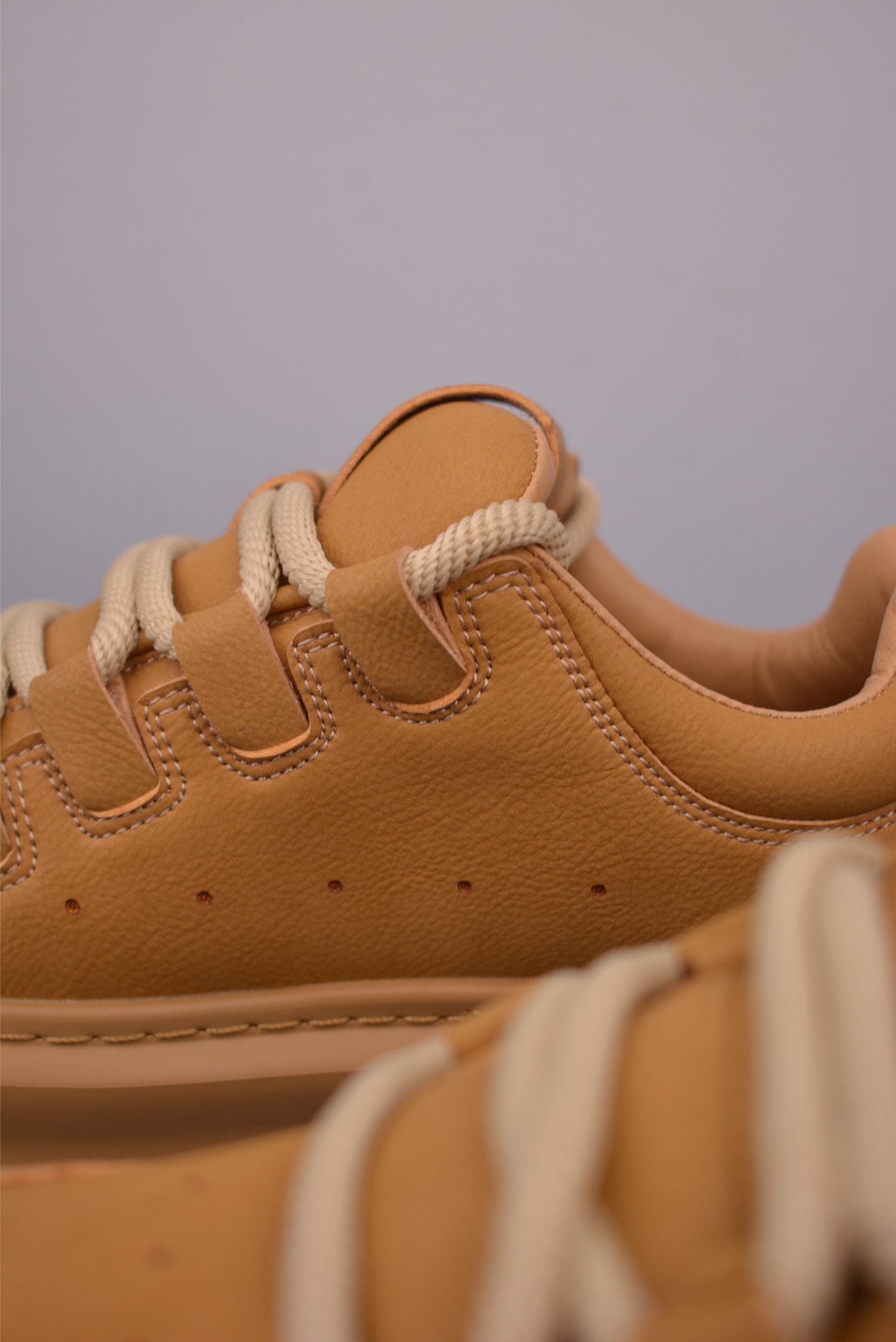 Gucci Men's Ace Leather Sneaker in Tan | Iconic Style & Comfort 9 i1757201682980 6769 0 7
