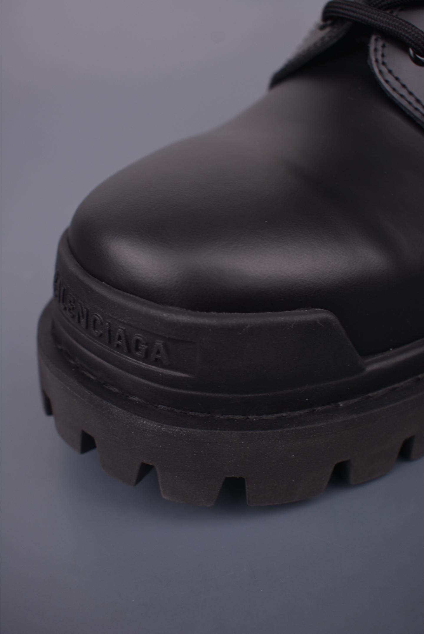 Balenciaga Leather Ankle Boots, Lace-up, Chunky Sole,Men's, Black 7 i1757276961039 8901 0 5