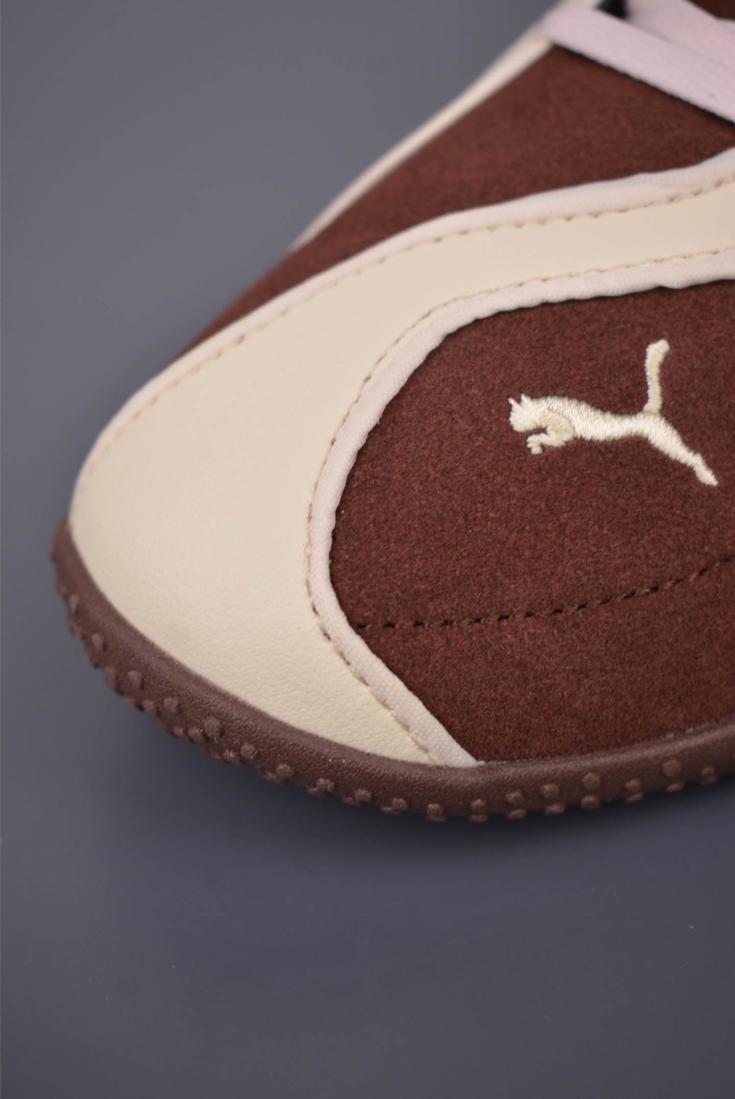 Puma Bella V2 Leather Low-Top Off-Road Training Shoes - Brown/Cream 7 i1757281786911 1207 0 5