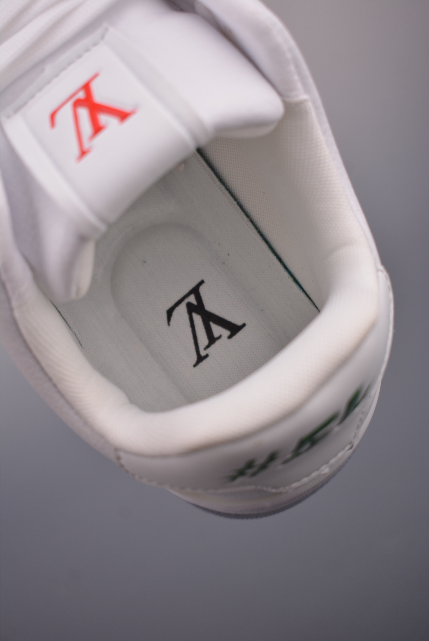 Louis Vuitton Trainer Sneaker: Italian Leather, Limited Edition, Pristine 10 i1757281875594 676 0 8