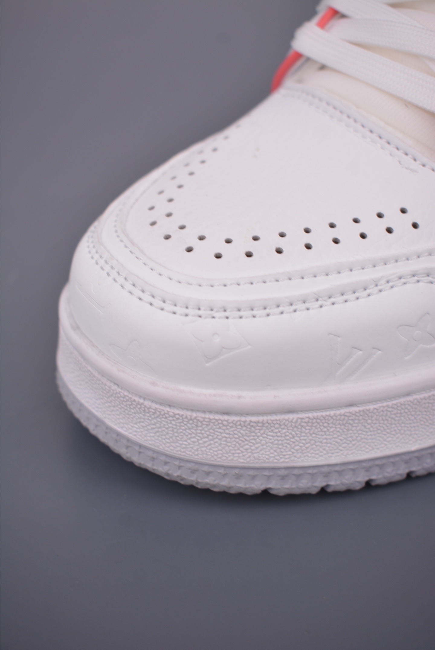 Louis Vuitton Trainer Limited Edition Sneakers - Italian Leather, Handmade 7 i1757281894564 4798 0 5