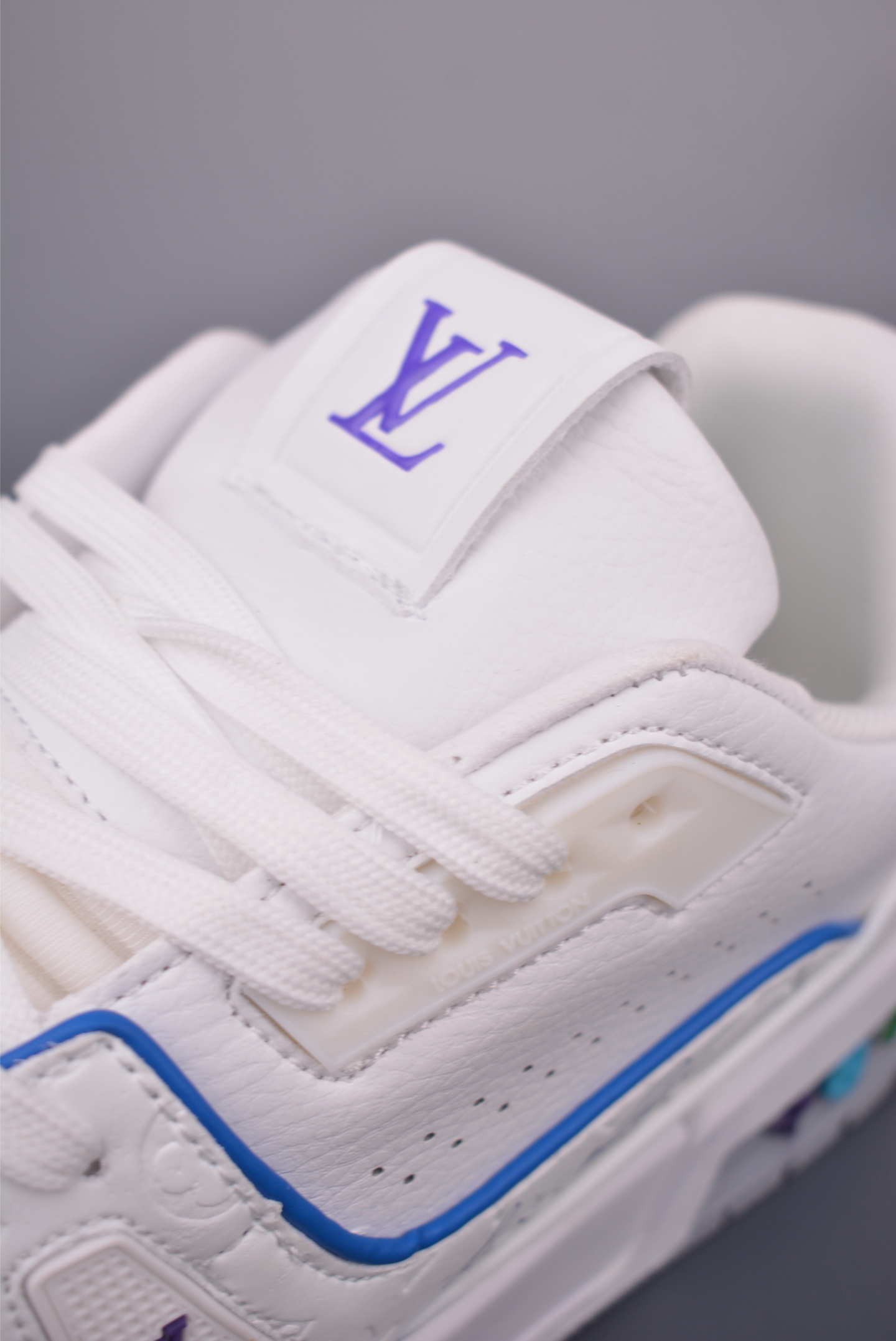 Louis Vuitton Trainer Sneakers, Limited Edition, Italian Leather, Women's Size 7 i1757281911360 3681 0 6