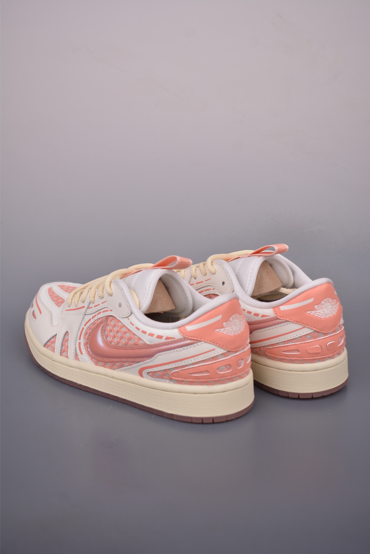 Air Jordan 1 Low White/Pink Casual Sneakers, Air Jordan 1 Low-HQ2186 2 i1757282179959 8155 0 1