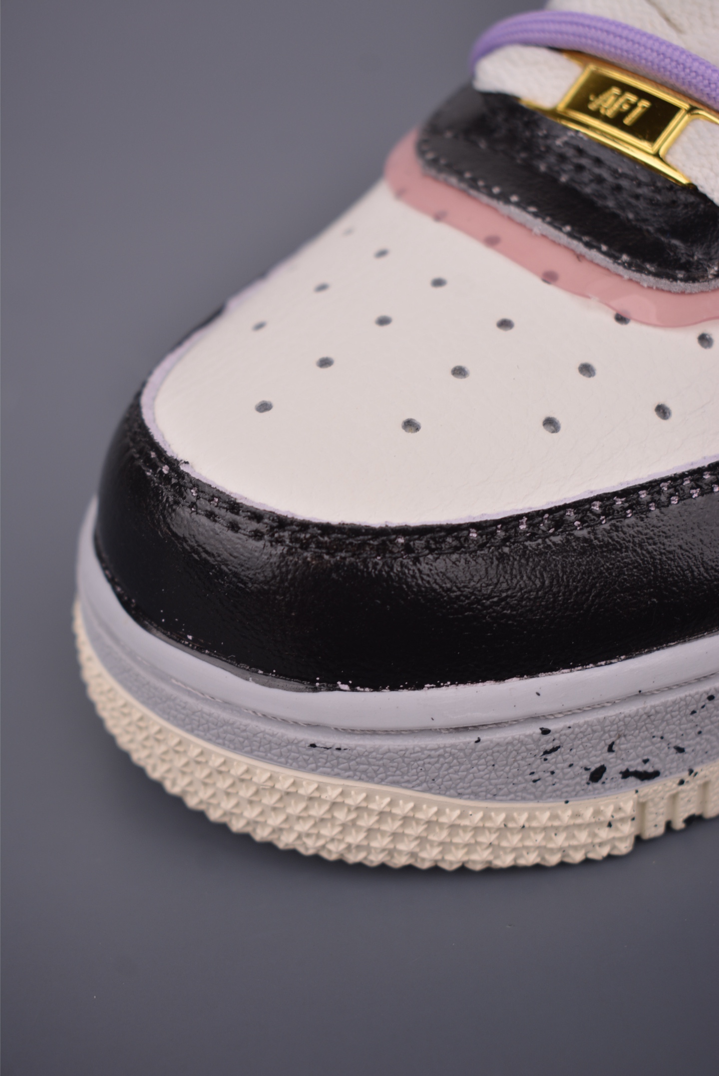 Nike Air Force 1 Low Hand-Painted Graffiti Sneakers - Pixel Cloud Design 7 i1757282456487 4908 0 5