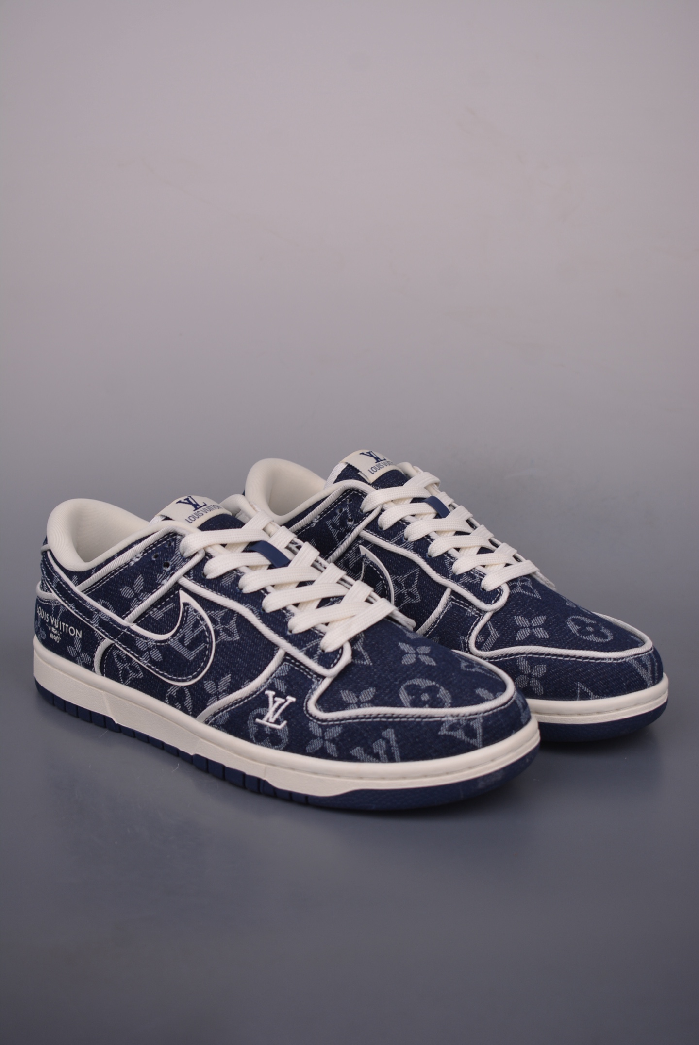 Nike SB Dunk Low Louis Vuitton Collab Sneakers - Premium Quality & Style 2 i1757282563011 2210 0 0