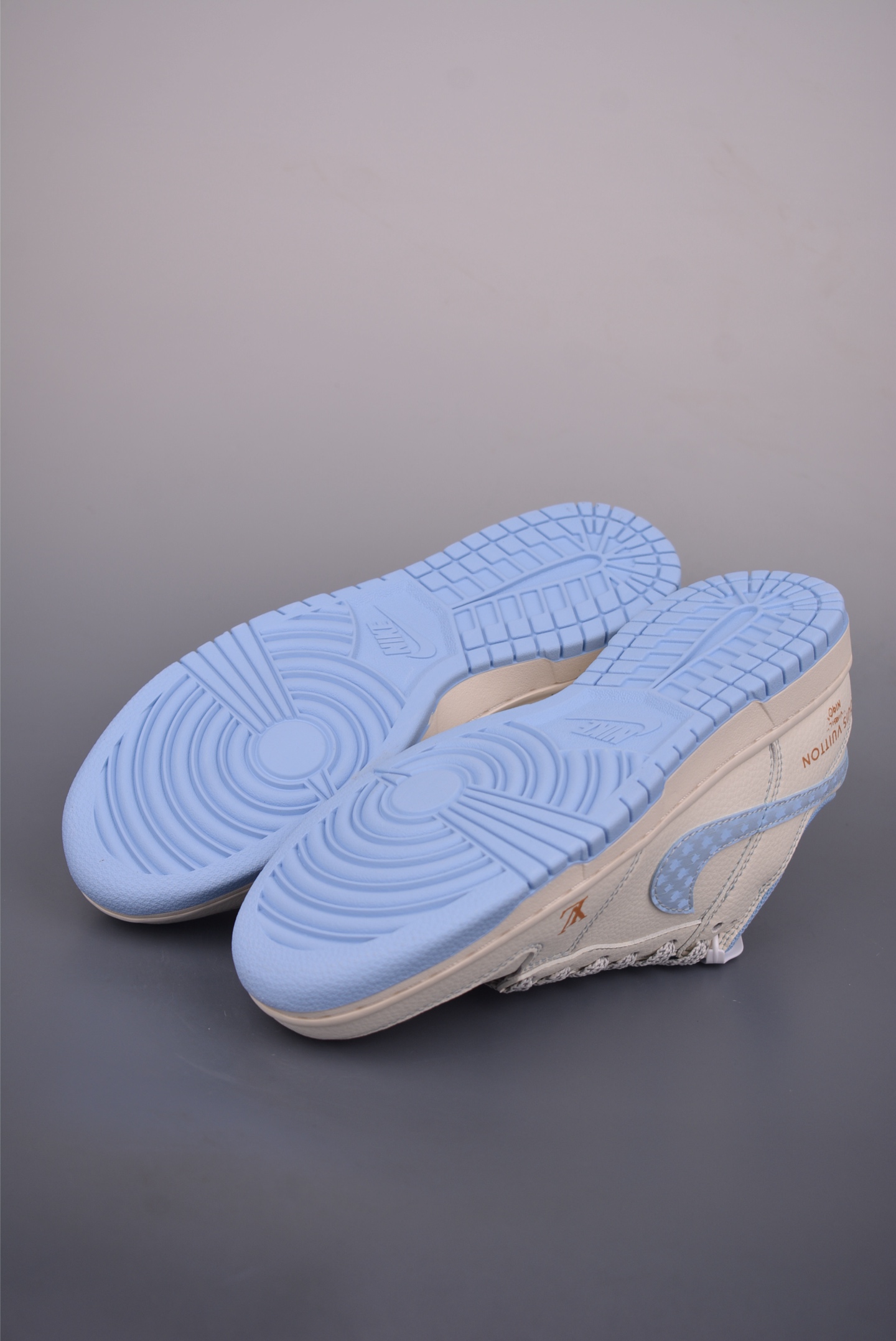 Nike SB Dunk Low Louis Vuitton Cream/Blue Designer Sneakers - Size 36-45 4 i1757282608555 4111 0 2
