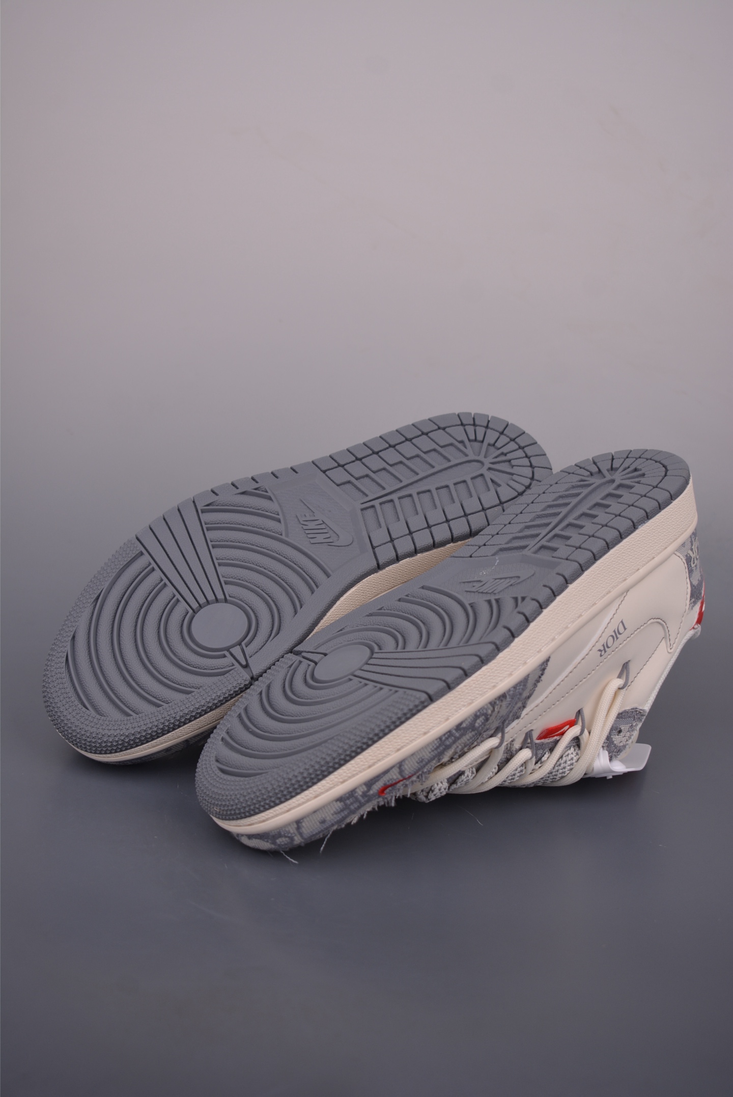 Fragment x Travis Scott x Dior Low Sneakers, Designer Collaboration Shoes 3 i1757282694789 797 0 2